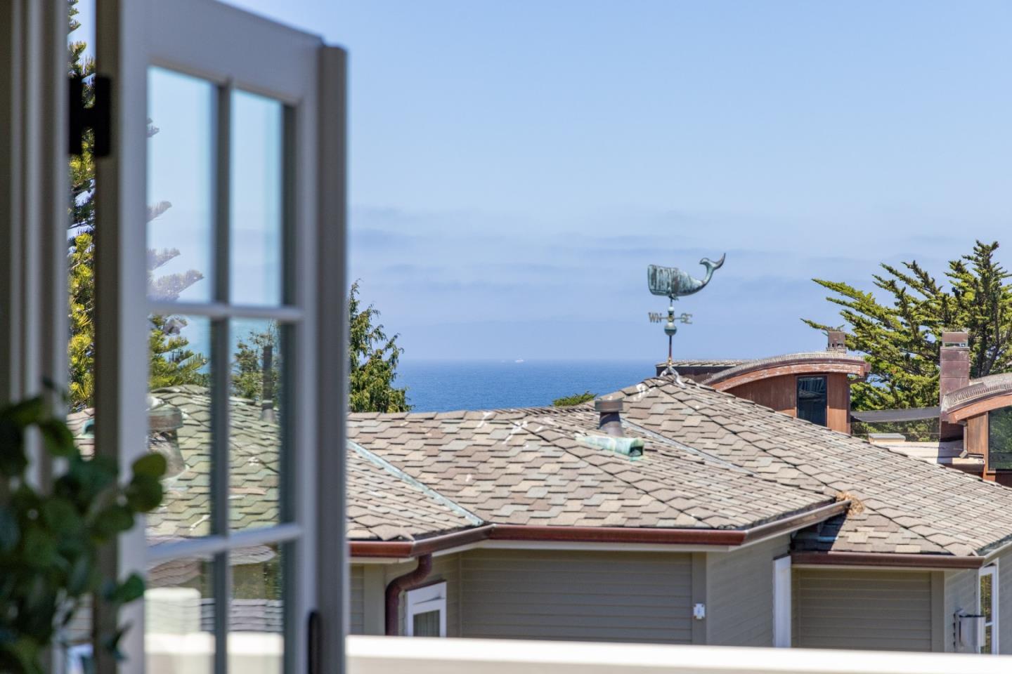 Detail Gallery Image 10 of 23 For 180 Central Ave, Pacific Grove,  CA 93950 - 2 Beds | 2 Baths