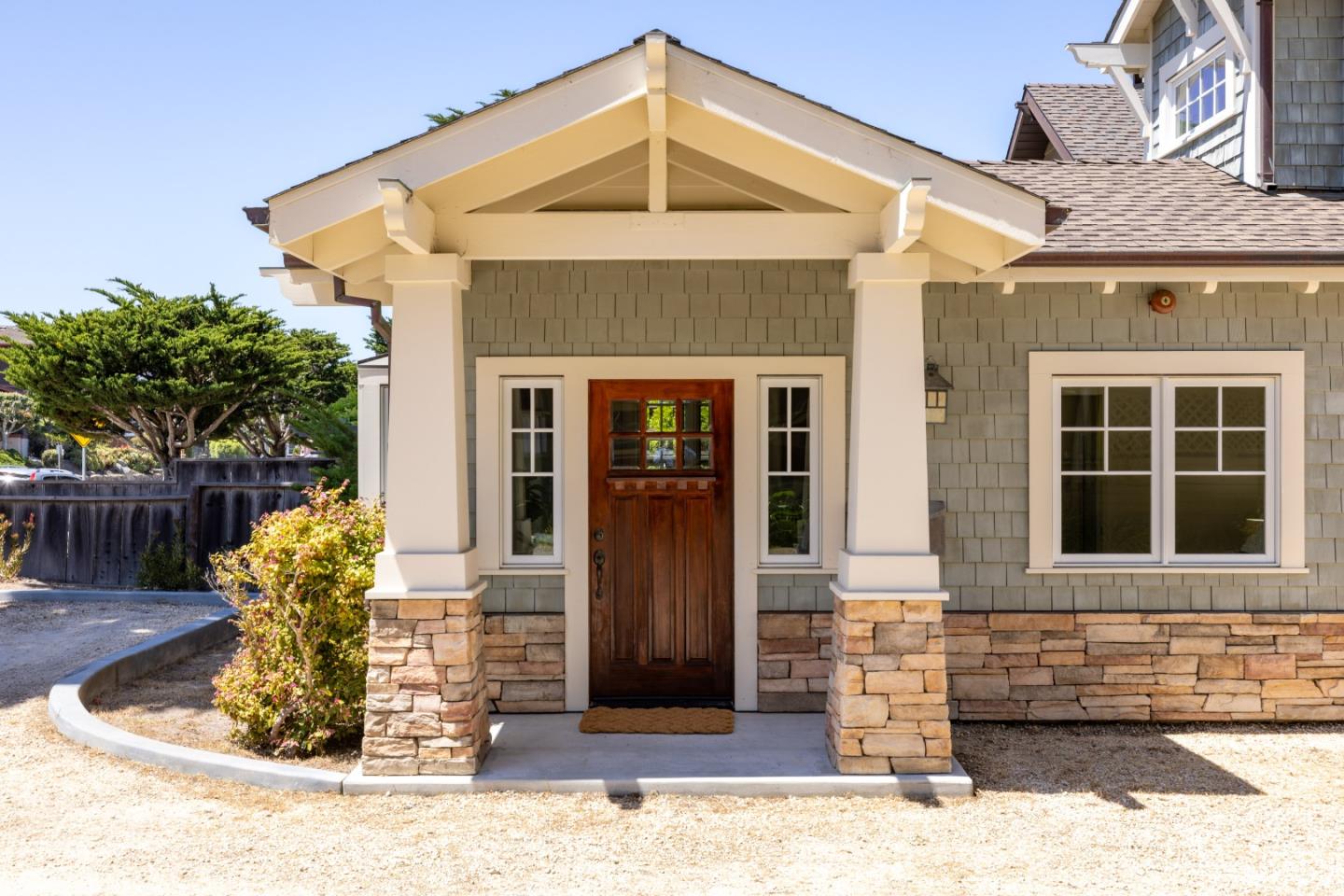 Detail Gallery Image 18 of 23 For 180 Central Ave, Pacific Grove,  CA 93950 - 2 Beds | 2 Baths