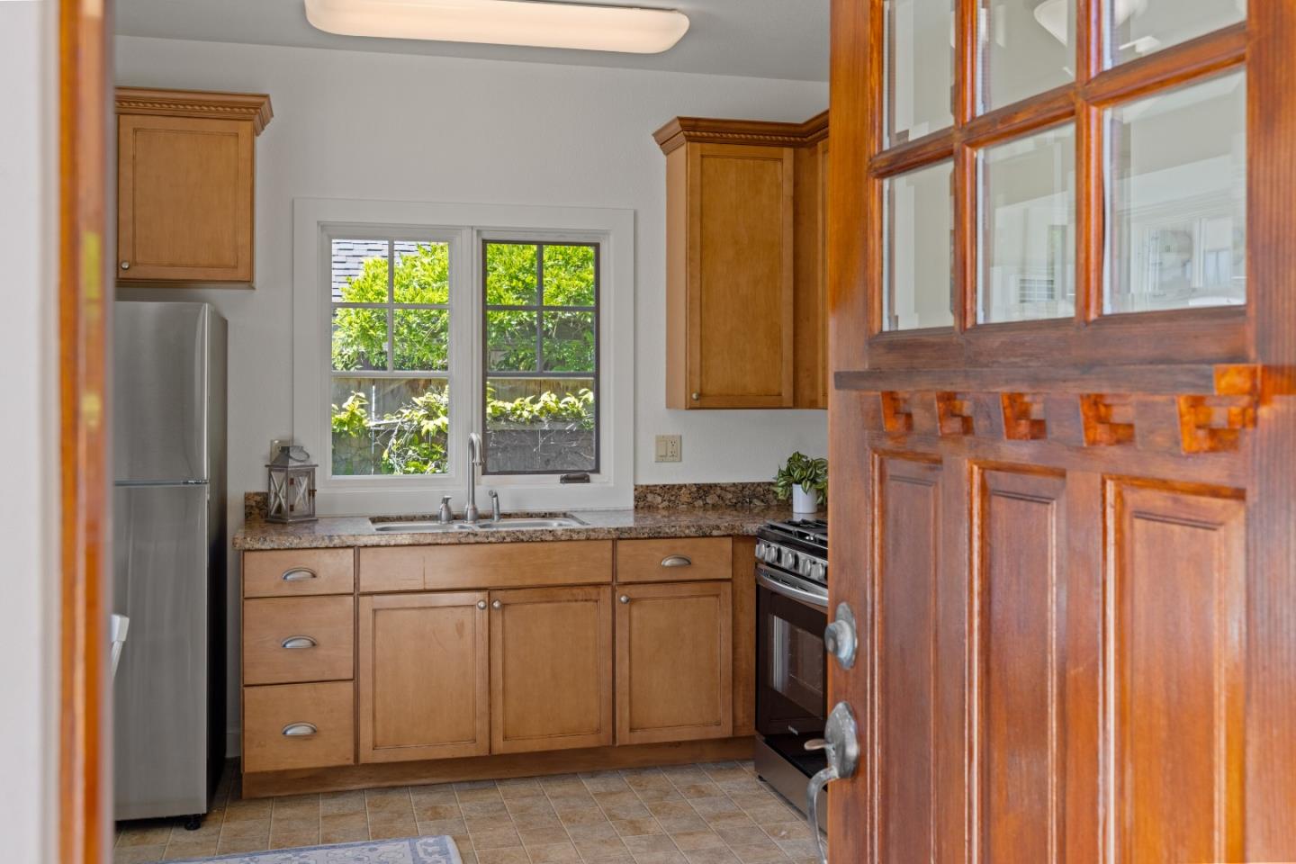 Detail Gallery Image 19 of 23 For 180 Central Ave, Pacific Grove,  CA 93950 - 2 Beds | 2 Baths