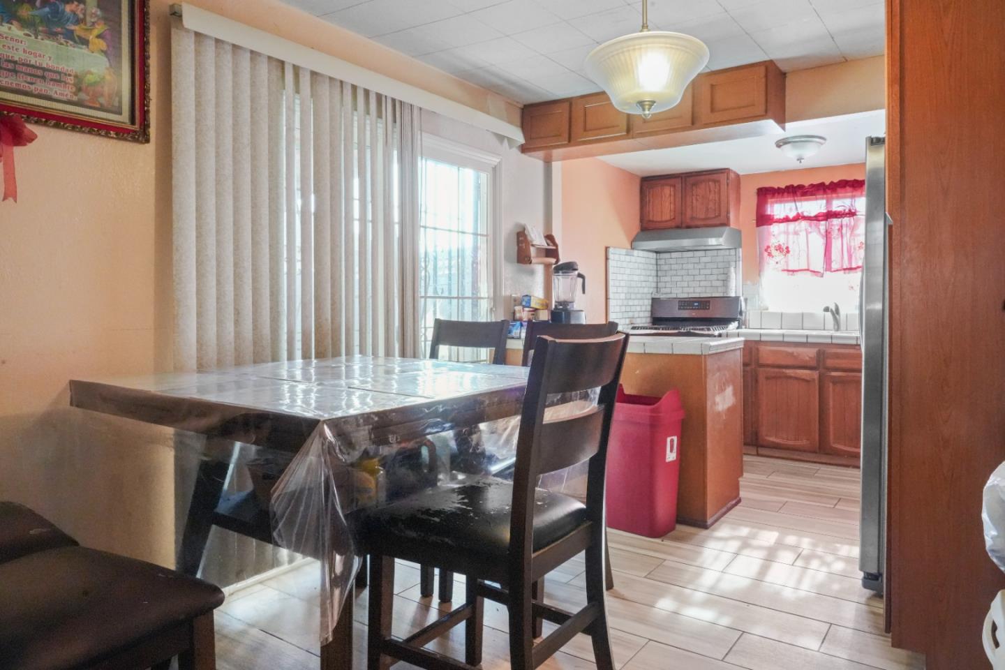 Detail Gallery Image 12 of 32 For 129 N Filice St, Salinas,  CA 93905 - 2 Beds | 1 Baths