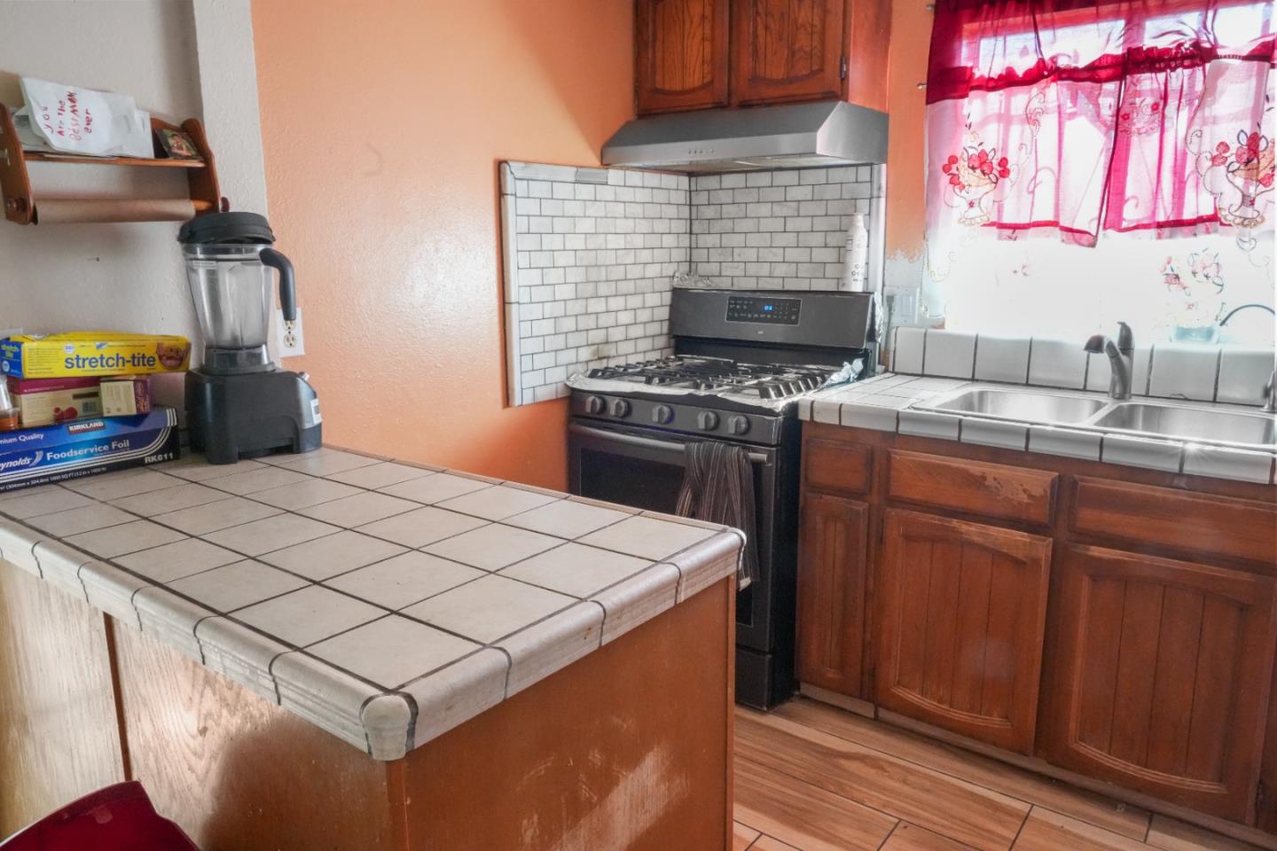 Detail Gallery Image 15 of 32 For 129 N Filice St, Salinas,  CA 93905 - 2 Beds | 1 Baths