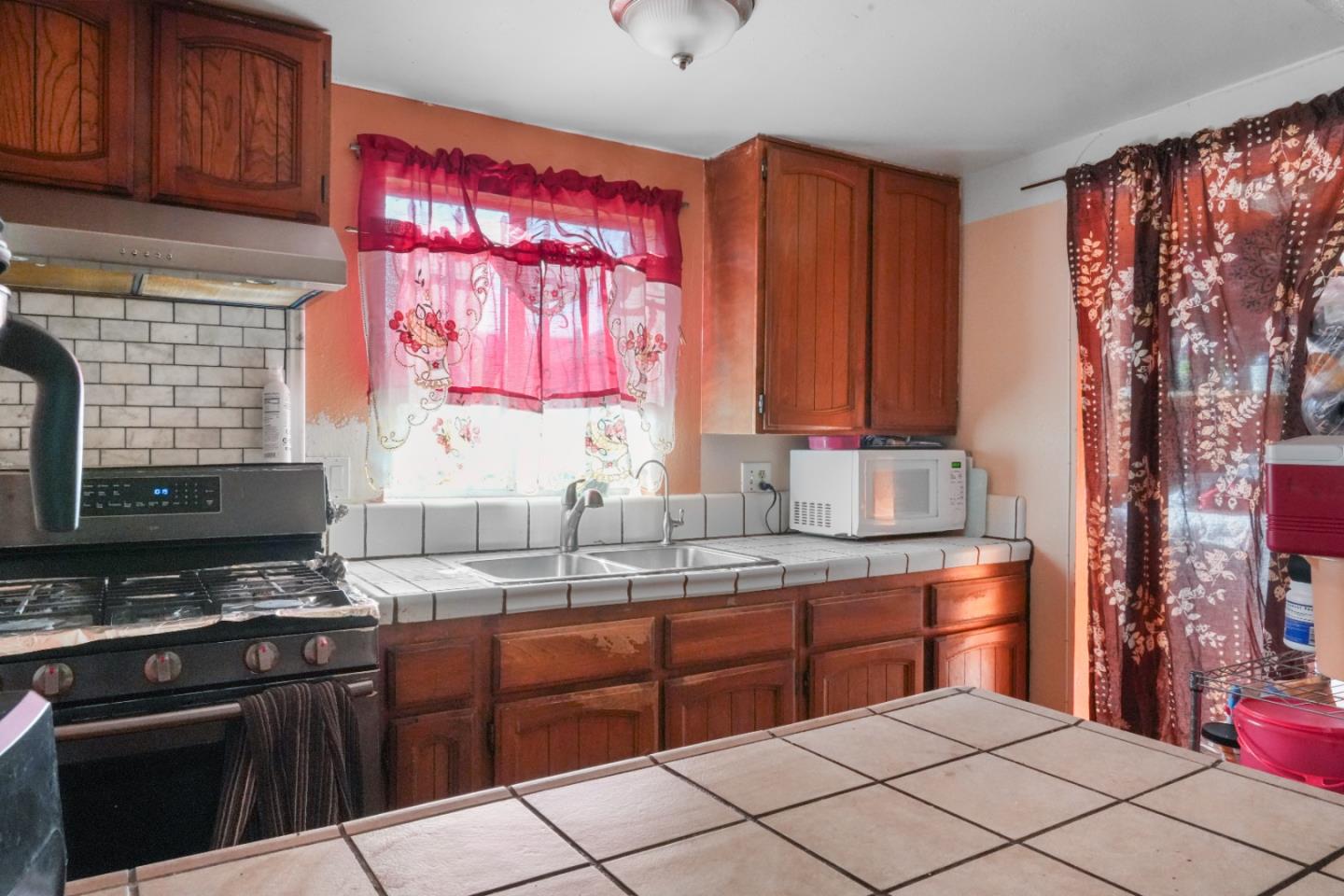 Detail Gallery Image 16 of 32 For 129 N Filice St, Salinas,  CA 93905 - 2 Beds | 1 Baths