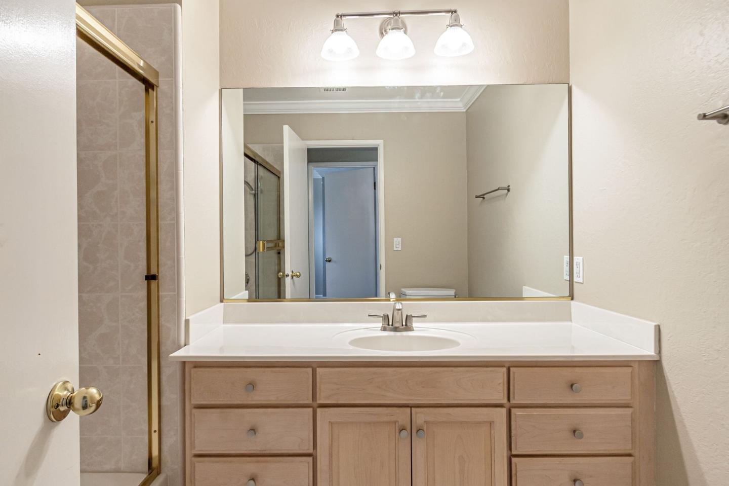 Detail Gallery Image 21 of 72 For 6619 Copperwood Cir, San Jose,  CA 95120 - 3 Beds | 2/1 Baths