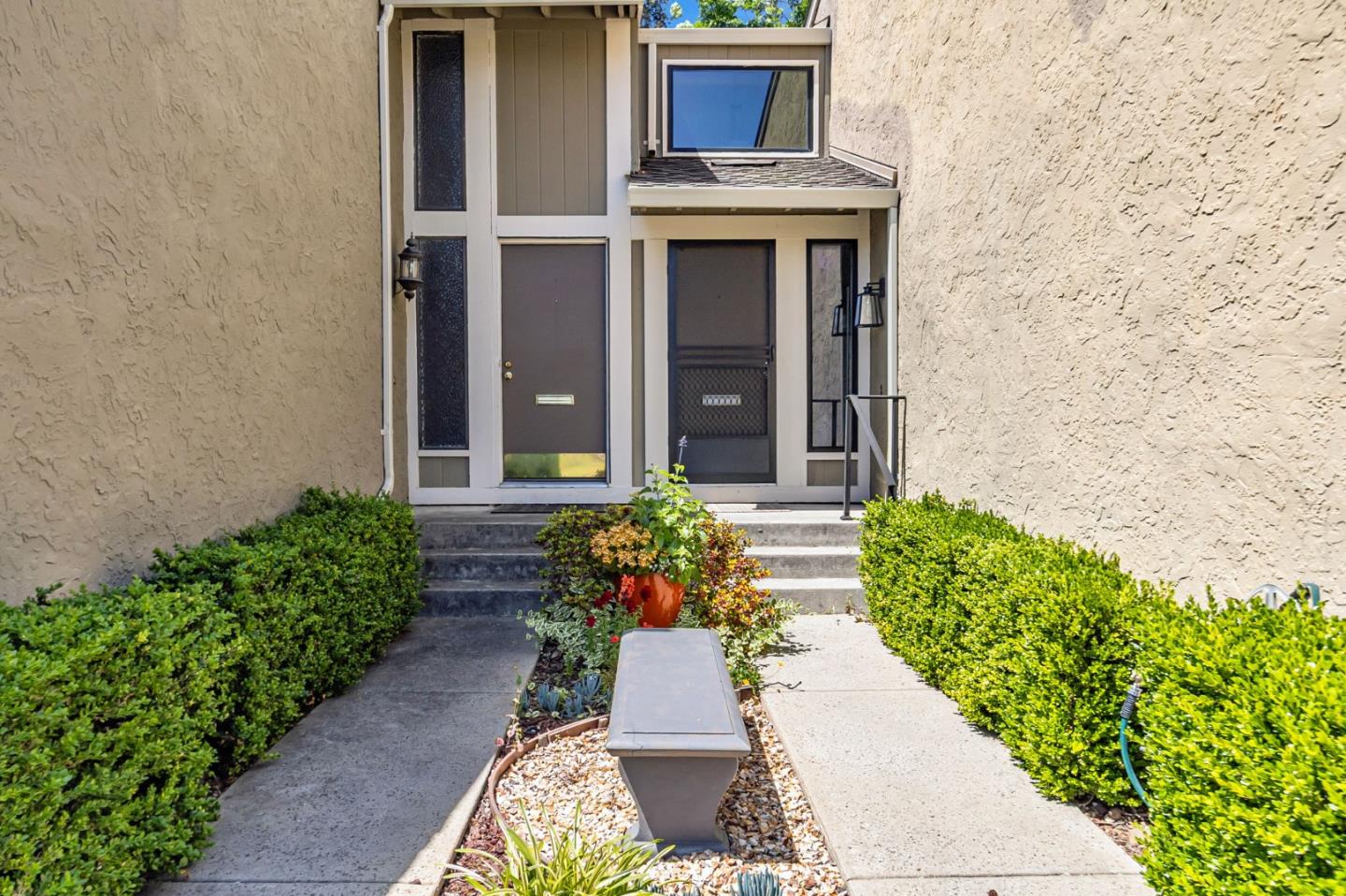 Detail Gallery Image 3 of 72 For 6619 Copperwood Cir, San Jose,  CA 95120 - 3 Beds | 2/1 Baths