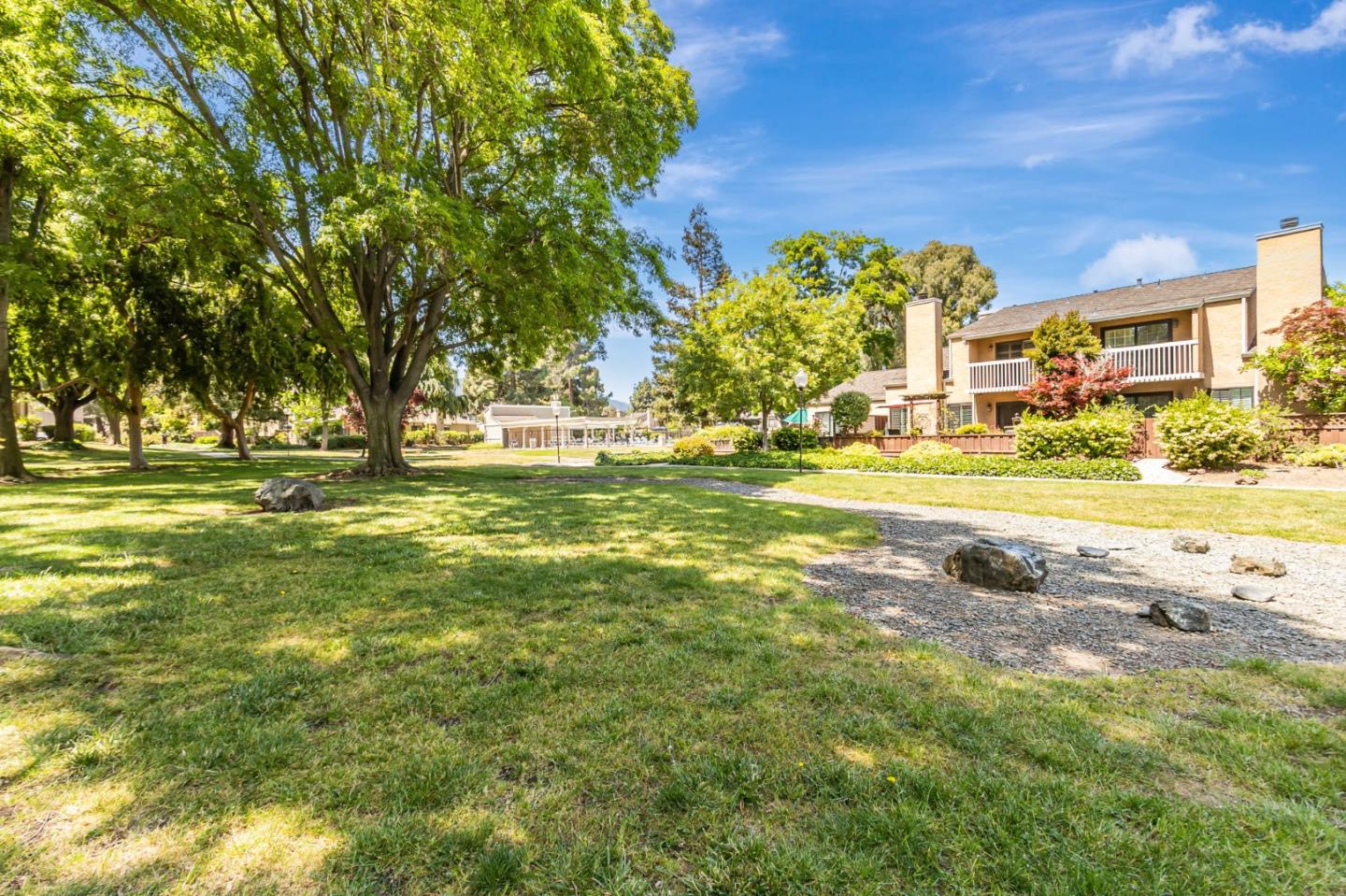 Detail Gallery Image 34 of 72 For 6619 Copperwood Cir, San Jose,  CA 95120 - 3 Beds | 2/1 Baths