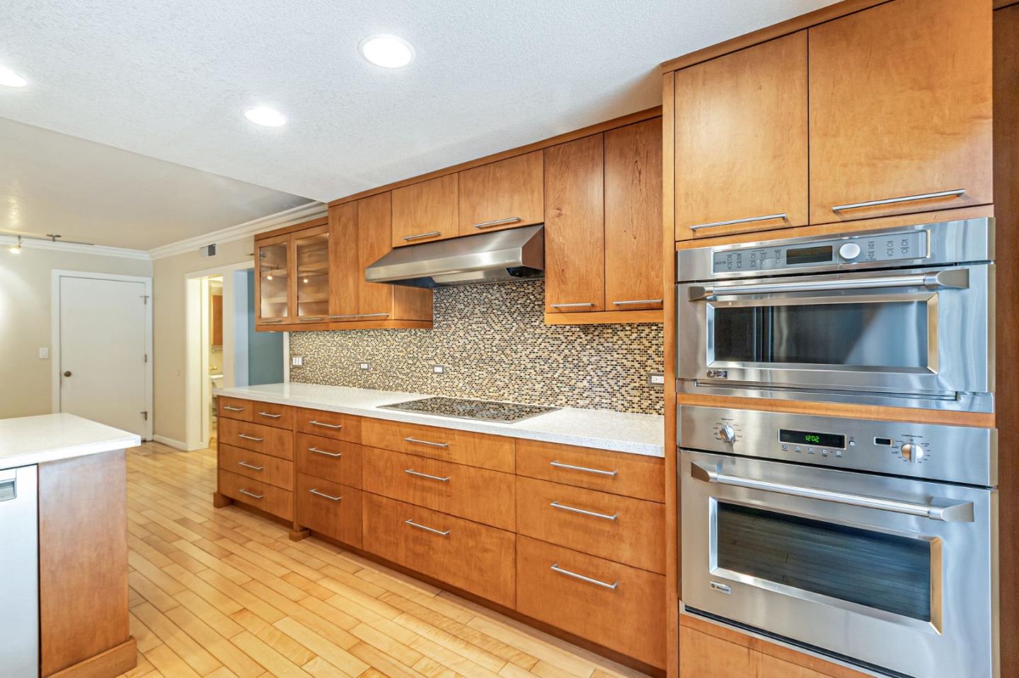 Detail Gallery Image 47 of 72 For 6619 Copperwood Cir, San Jose,  CA 95120 - 3 Beds | 2/1 Baths