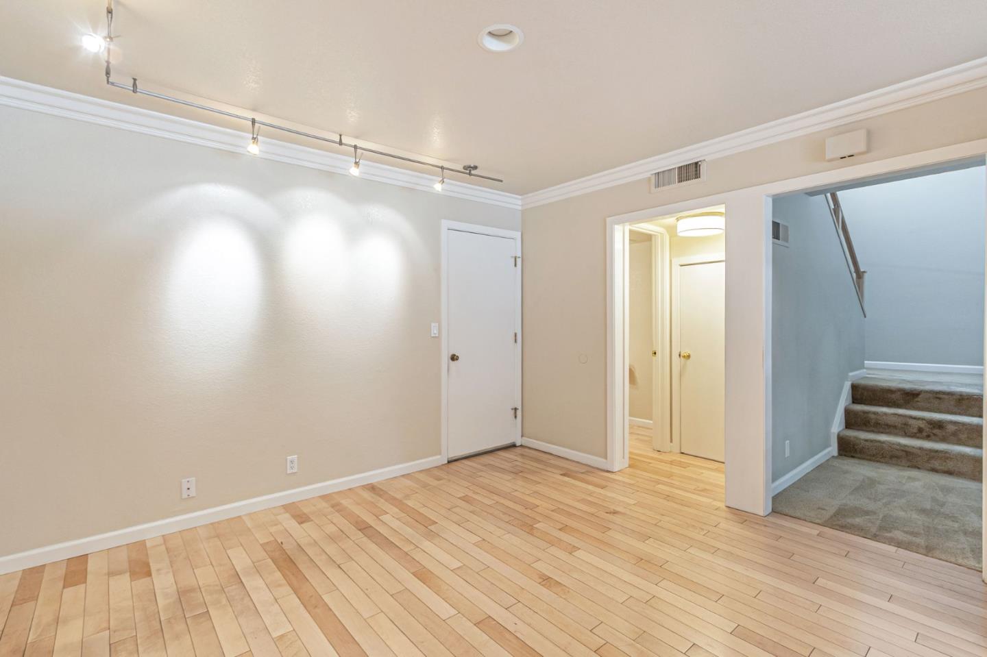 Detail Gallery Image 53 of 72 For 6619 Copperwood Cir, San Jose,  CA 95120 - 3 Beds | 2/1 Baths