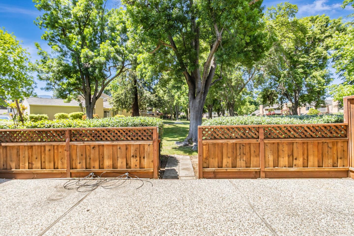 Detail Gallery Image 68 of 72 For 6619 Copperwood Cir, San Jose,  CA 95120 - 3 Beds | 2/1 Baths