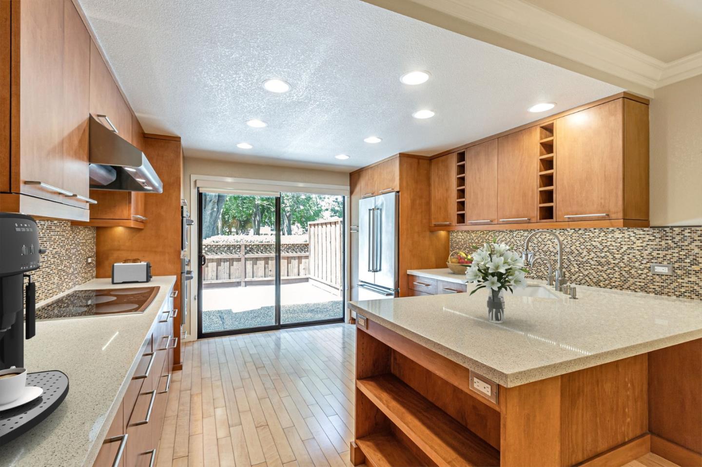 Detail Gallery Image 8 of 72 For 6619 Copperwood Cir, San Jose,  CA 95120 - 3 Beds | 2/1 Baths