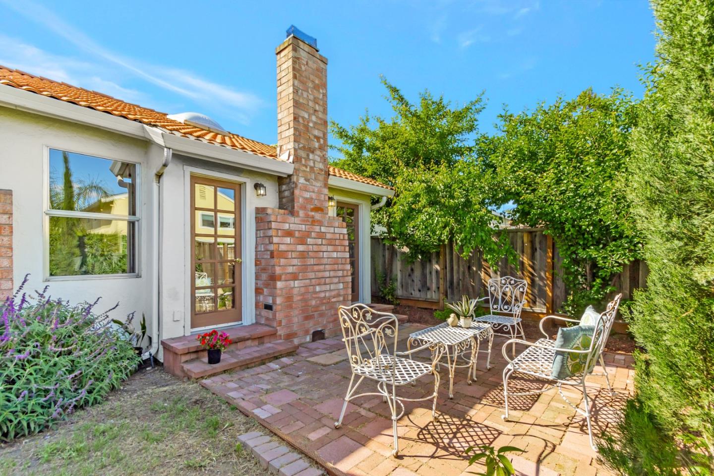 Detail Gallery Image 20 of 21 For 6180 Cahalan Ave, San Jose,  CA 95123 - 3 Beds | 2/1 Baths