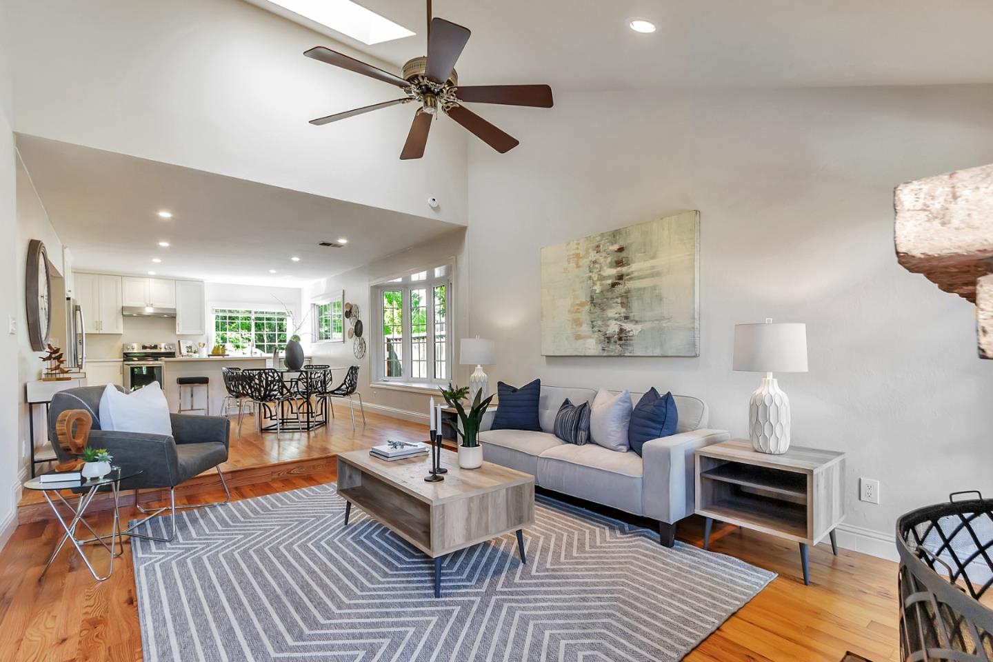 Detail Gallery Image 6 of 21 For 6180 Cahalan Ave, San Jose,  CA 95123 - 3 Beds | 2/1 Baths
