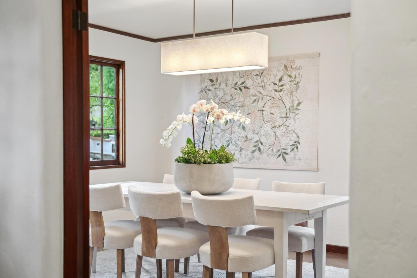 Detail Gallery Image 11 of 66 For 1875 Middlefield Rd, Palo Alto,  CA 94301 - 4 Beds | 3 Baths