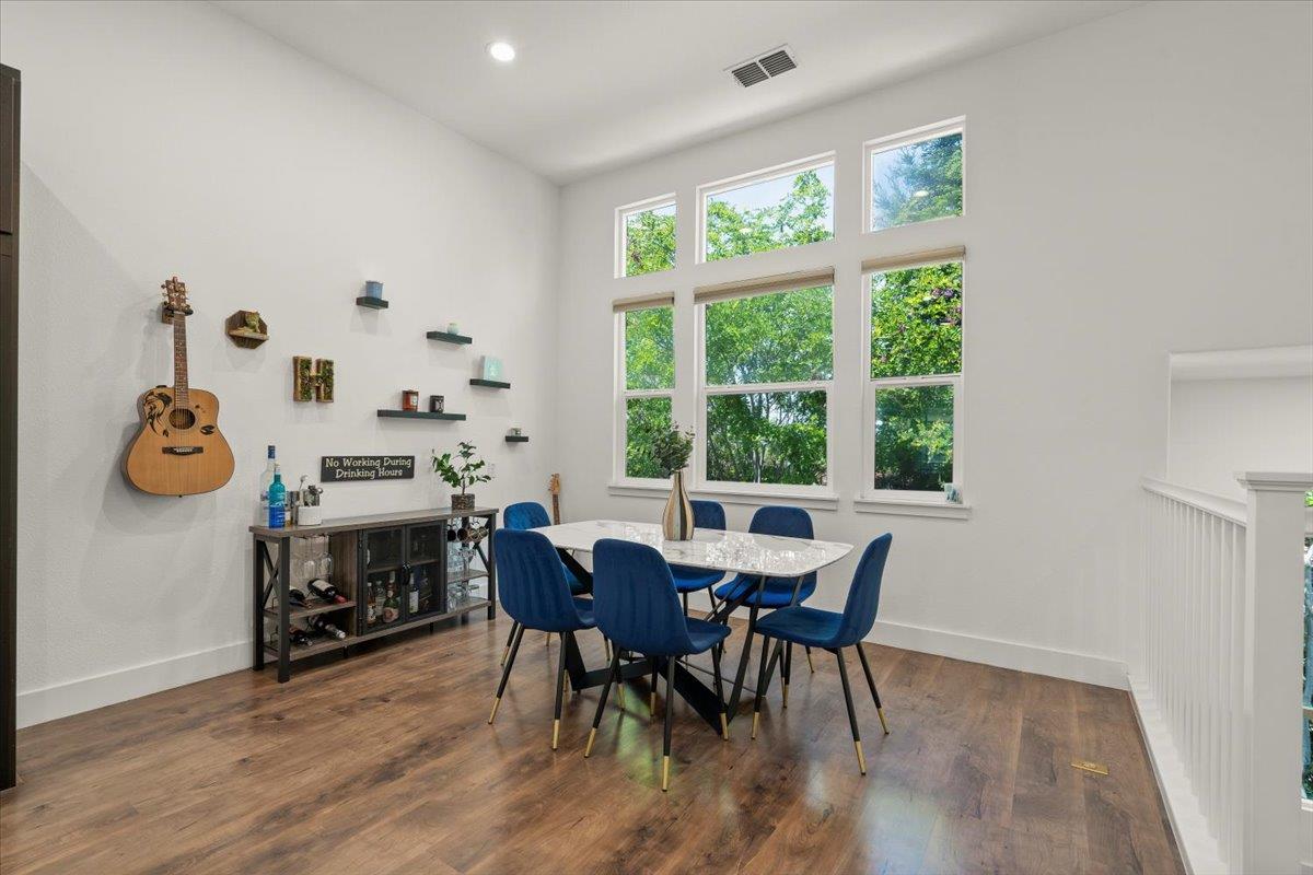 Detail Gallery Image 13 of 30 For 2415 Stearman Ct #5,  San Jose,  CA 95132 - 2 Beds | 2 Baths