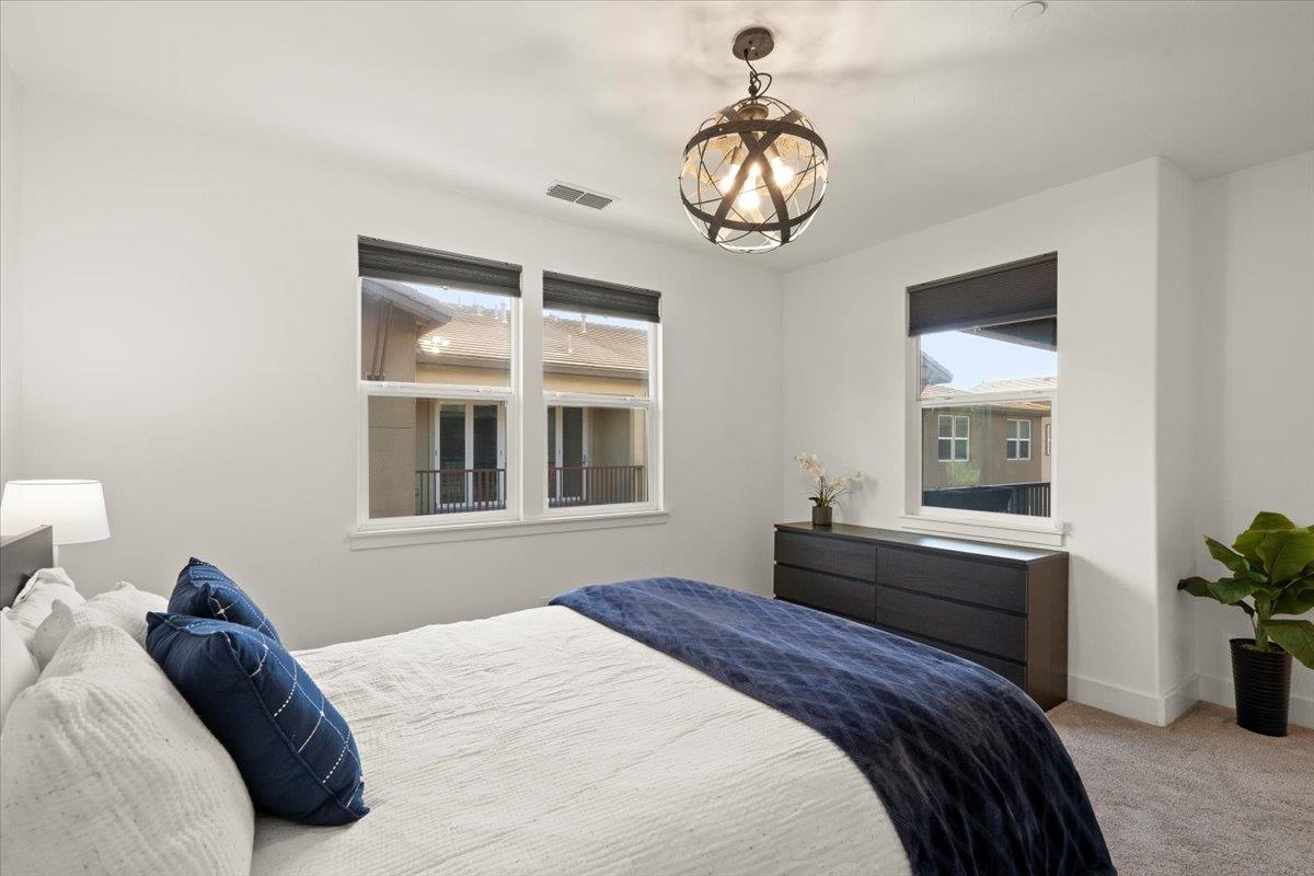 Detail Gallery Image 23 of 30 For 2415 Stearman Ct #5,  San Jose,  CA 95132 - 2 Beds | 2 Baths