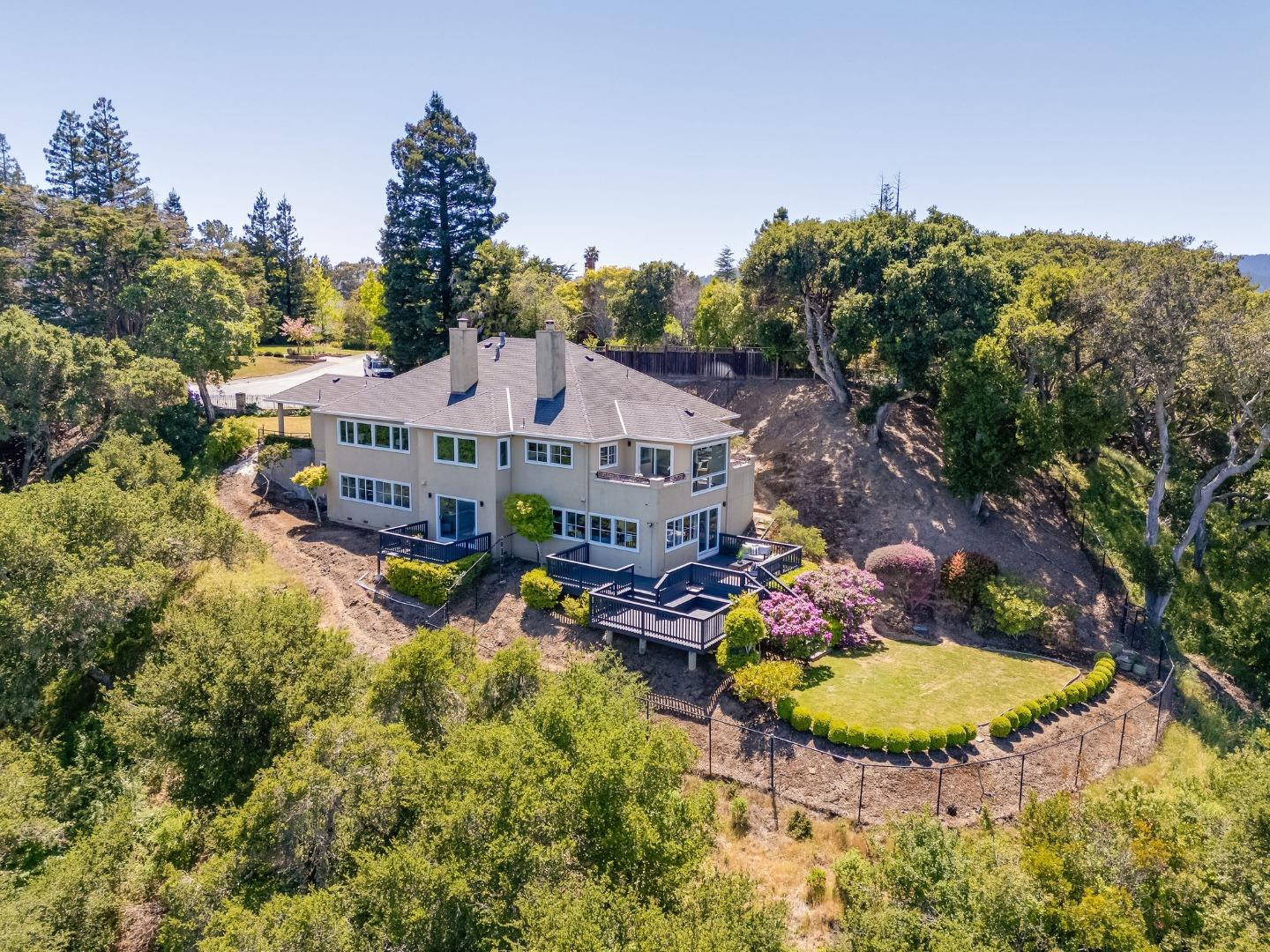 Detail Gallery Image 2 of 95 For 35 Anguido Ct, Hillsborough,  CA 94010 - 4 Beds | 2/1 Baths