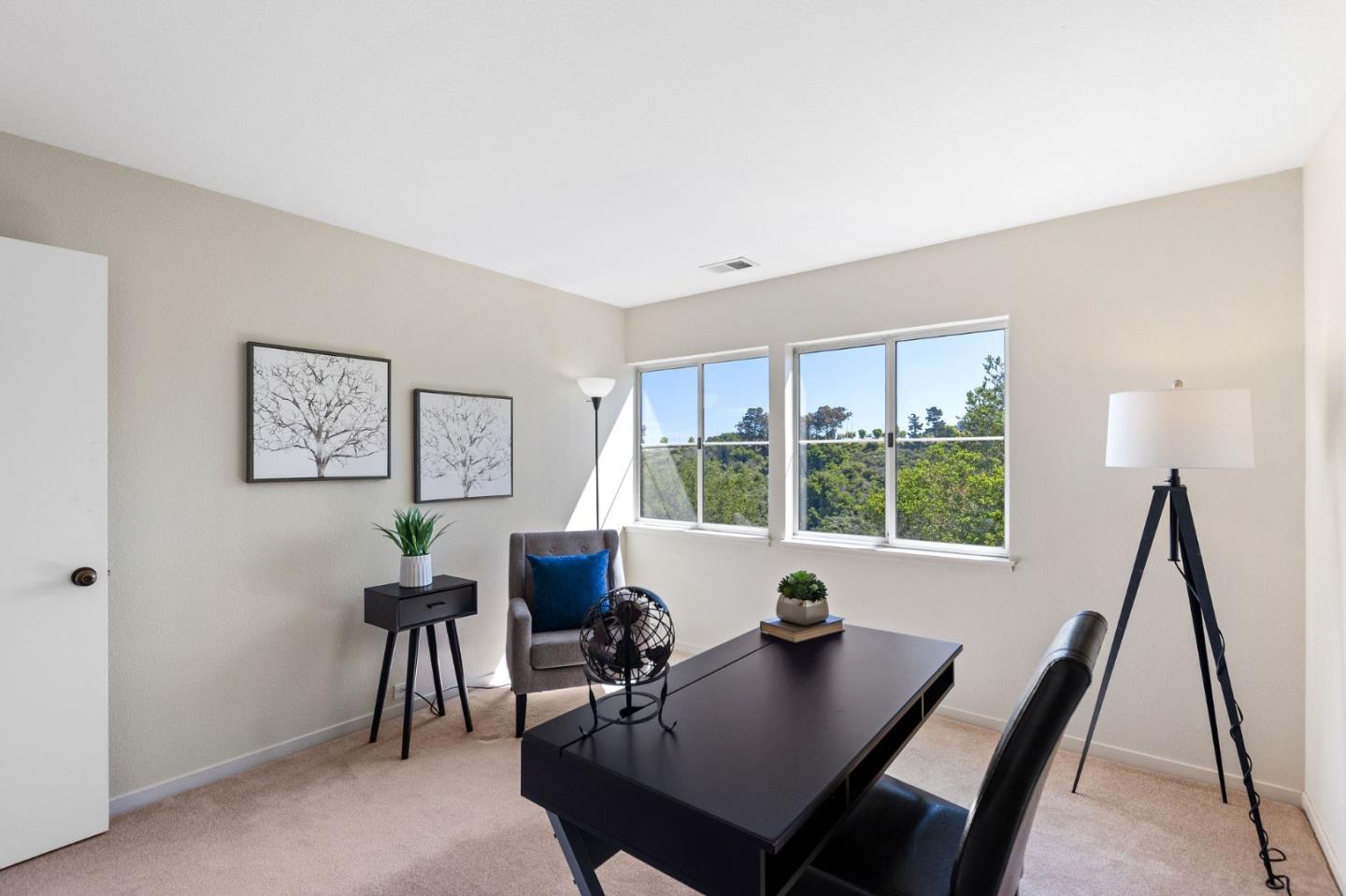 Detail Gallery Image 67 of 95 For 35 Anguido Ct, Hillsborough,  CA 94010 - 4 Beds | 2/1 Baths
