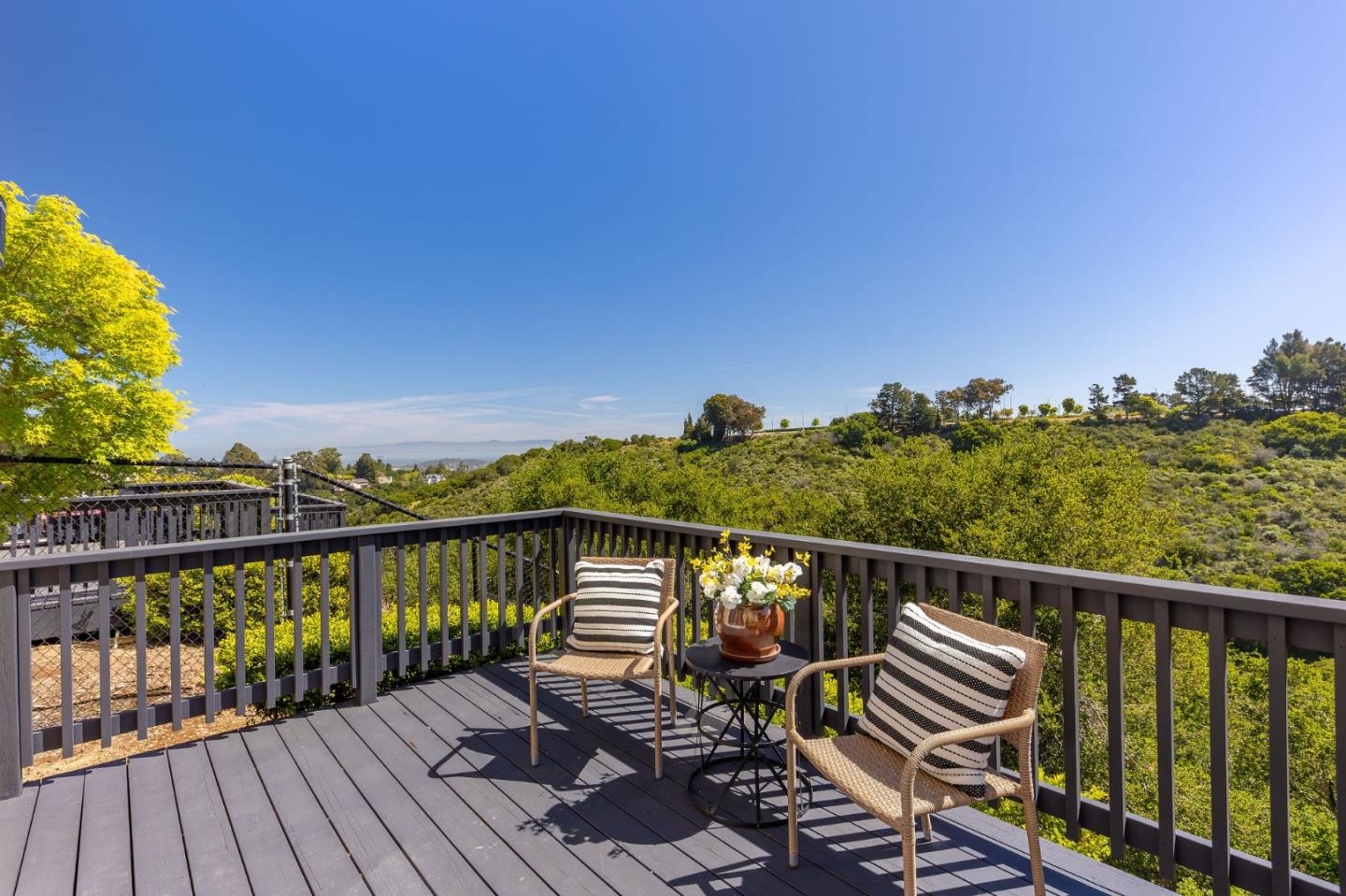 Detail Gallery Image 74 of 95 For 35 Anguido Ct, Hillsborough,  CA 94010 - 4 Beds | 2/1 Baths