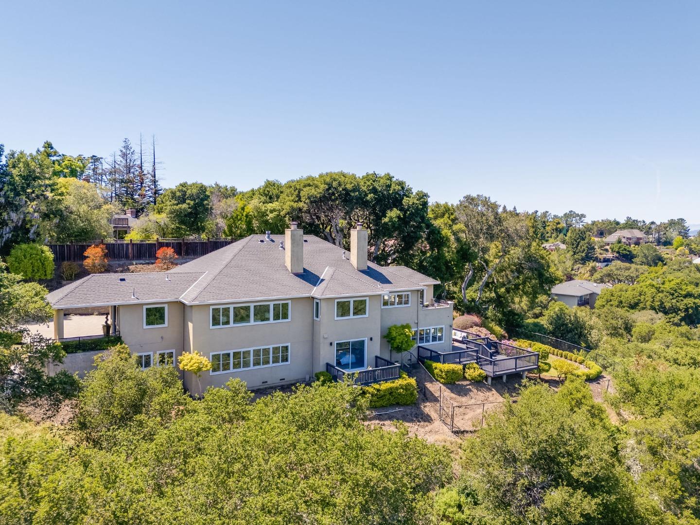 Detail Gallery Image 75 of 95 For 35 Anguido Ct, Hillsborough,  CA 94010 - 4 Beds | 2/1 Baths