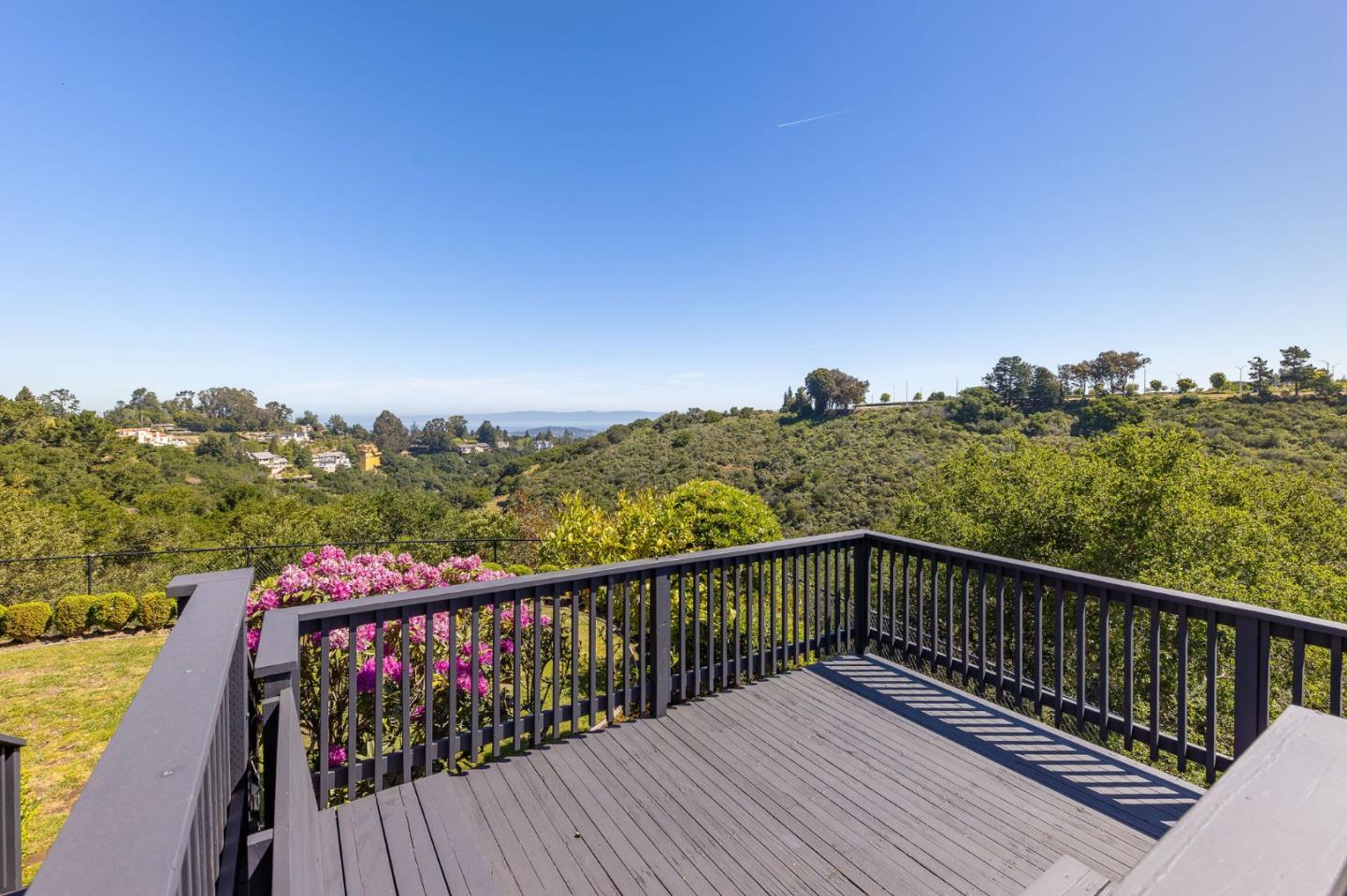 Detail Gallery Image 85 of 95 For 35 Anguido Ct, Hillsborough,  CA 94010 - 4 Beds | 2/1 Baths
