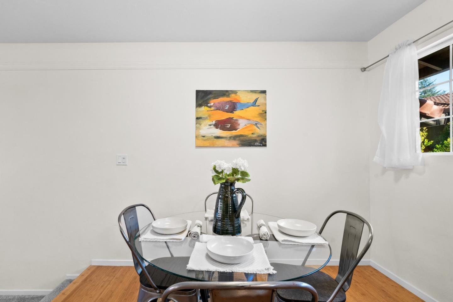 Detail Gallery Image 14 of 56 For 14 Laguna Robles, Carmel Valley,  CA 93924 - 3 Beds | 2 Baths