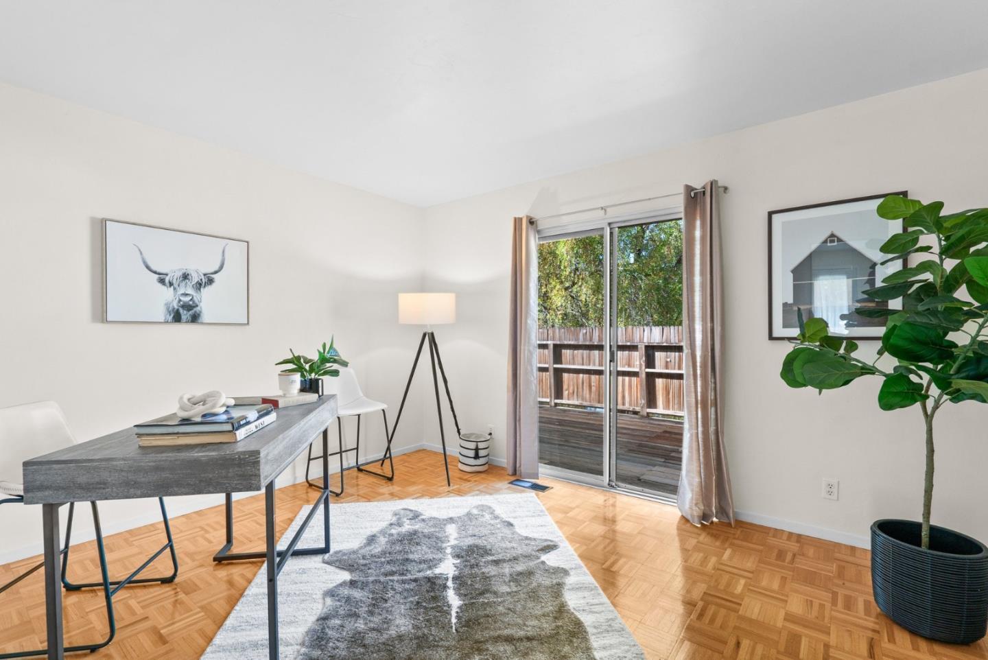 Detail Gallery Image 19 of 56 For 14 Laguna Robles, Carmel Valley,  CA 93924 - 3 Beds | 2 Baths