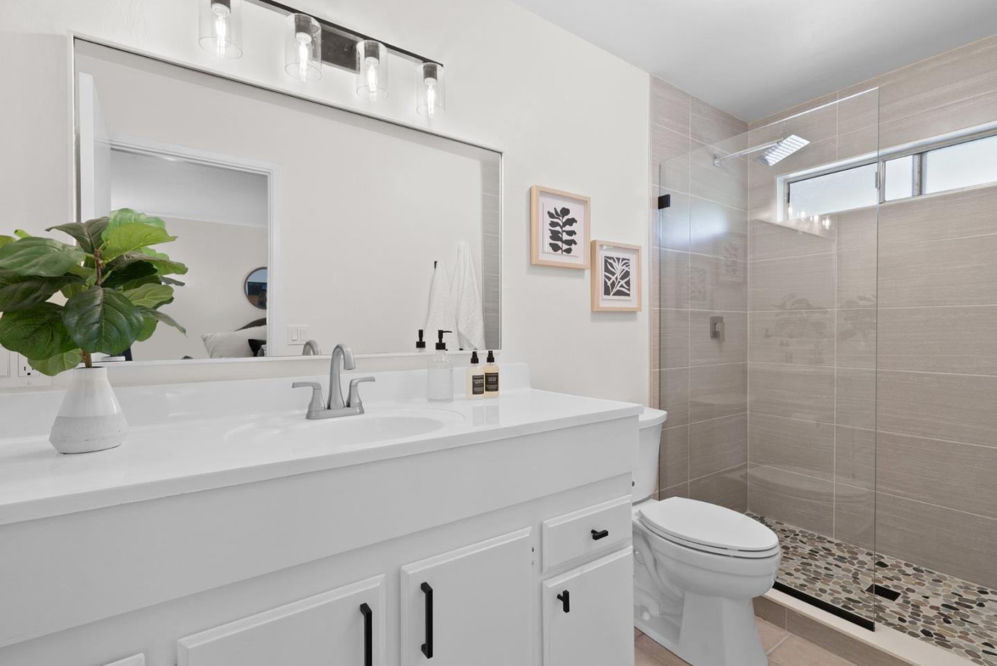 Detail Gallery Image 28 of 56 For 14 Laguna Robles, Carmel Valley,  CA 93924 - 3 Beds | 2 Baths