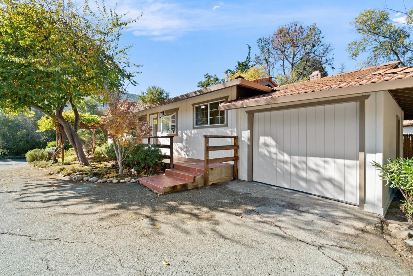 Detail Gallery Image 38 of 56 For 14 Laguna Robles, Carmel Valley,  CA 93924 - 3 Beds | 2 Baths