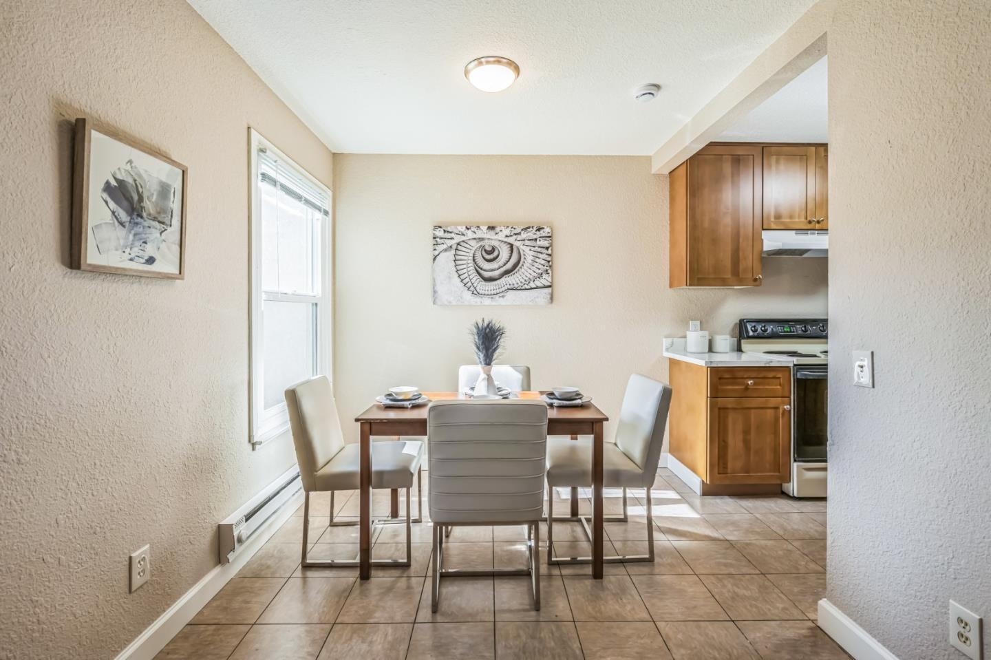 Detail Gallery Image 5 of 20 For 6 Lancaster Cir #114,  Bay Point,  CA 94565 - 2 Beds | 2 Baths