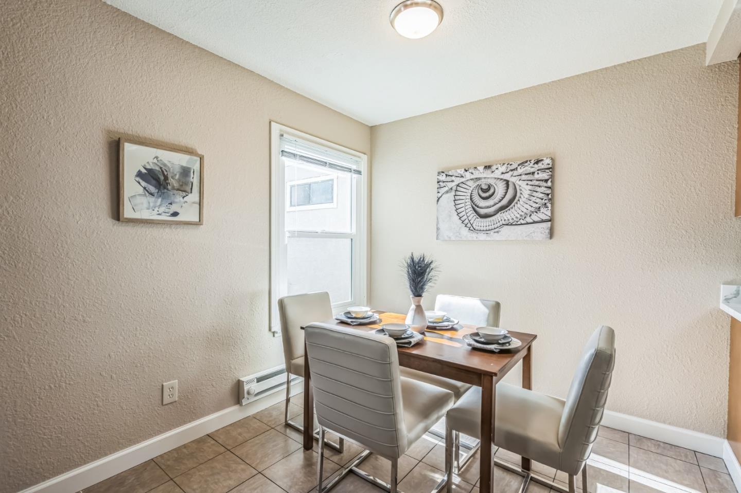 Detail Gallery Image 6 of 20 For 6 Lancaster Cir #114,  Bay Point,  CA 94565 - 2 Beds | 2 Baths