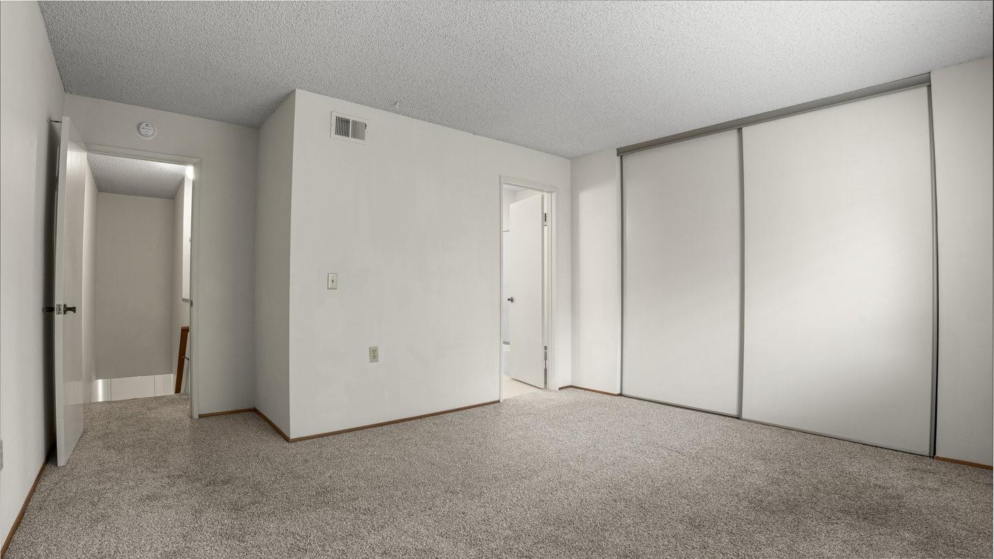Detail Gallery Image 12 of 31 For 622 N Ahwanee Ter, Sunnyvale,  CA 94085 - 2 Beds | 2/1 Baths