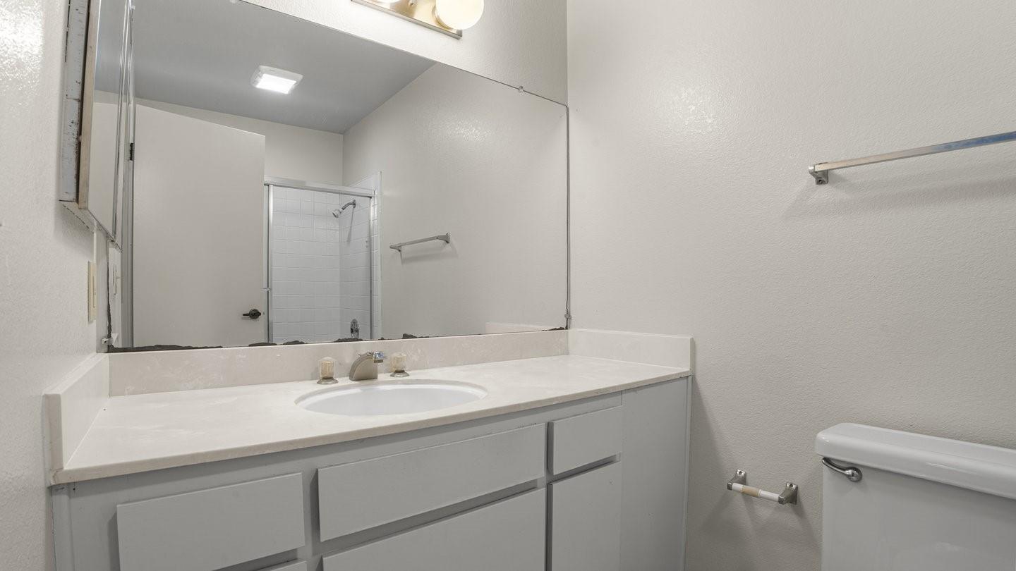 Detail Gallery Image 13 of 31 For 622 N Ahwanee Ter, Sunnyvale,  CA 94085 - 2 Beds | 2/1 Baths