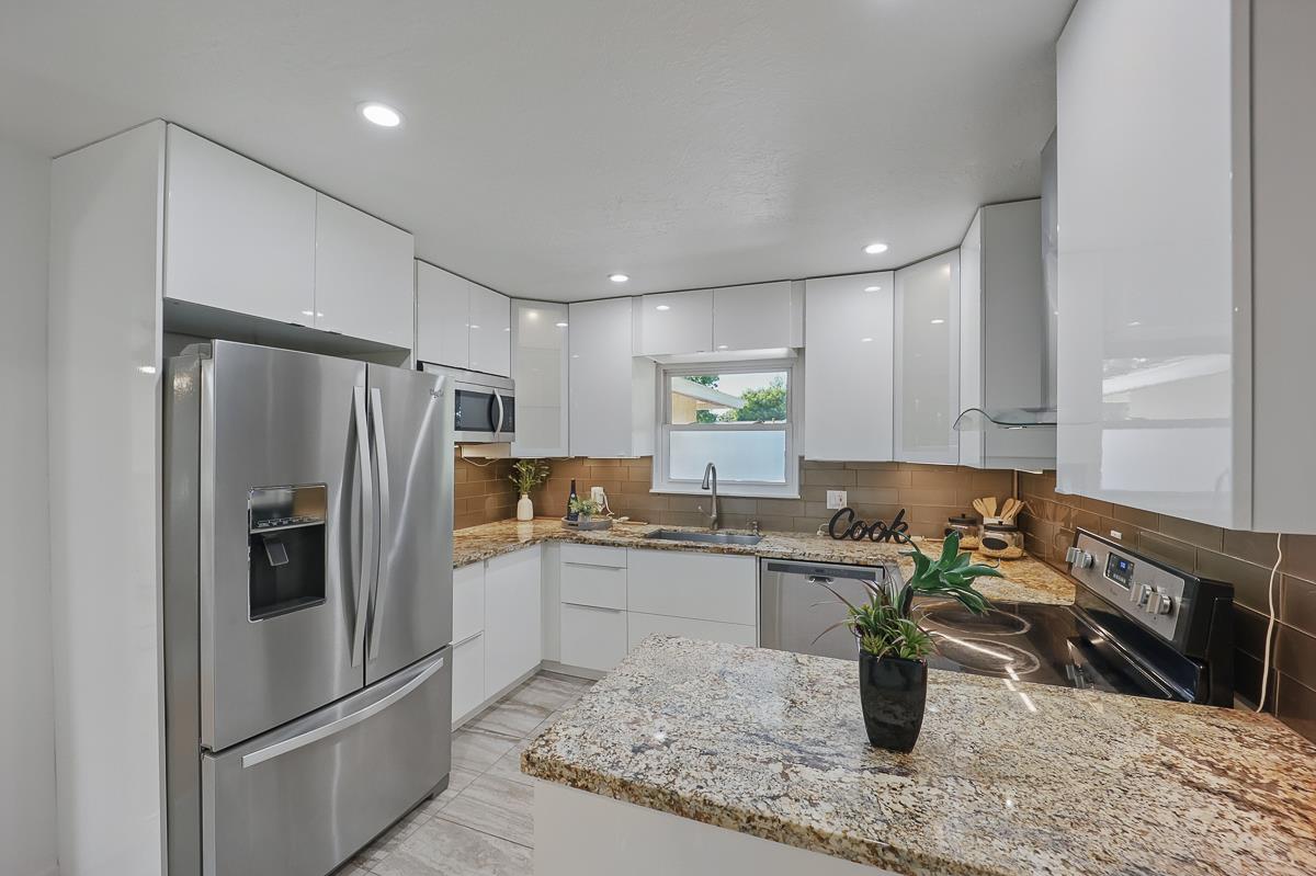 Detail Gallery Image 15 of 64 For 4510 Calaveras Ave, Fremont,  CA 94538 - 3 Beds | 2 Baths