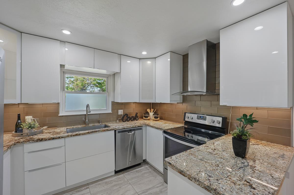 Detail Gallery Image 16 of 64 For 4510 Calaveras Ave, Fremont,  CA 94538 - 3 Beds | 2 Baths