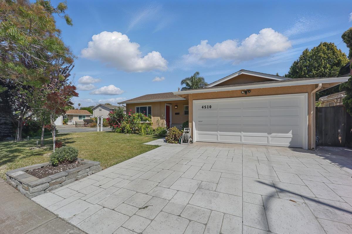 Detail Gallery Image 4 of 64 For 4510 Calaveras Ave, Fremont,  CA 94538 - 3 Beds | 2 Baths