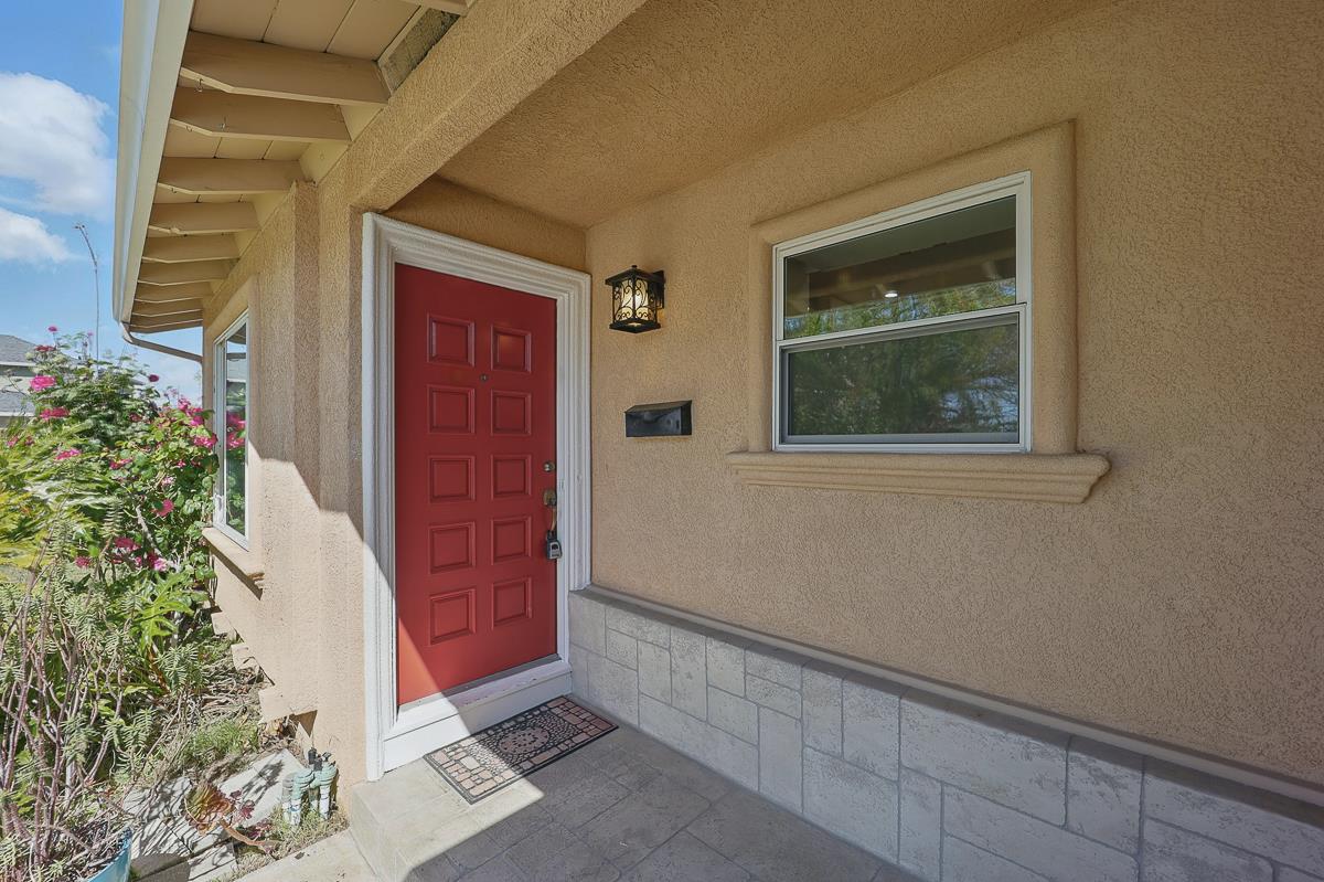 Detail Gallery Image 5 of 64 For 4510 Calaveras Ave, Fremont,  CA 94538 - 3 Beds | 2 Baths