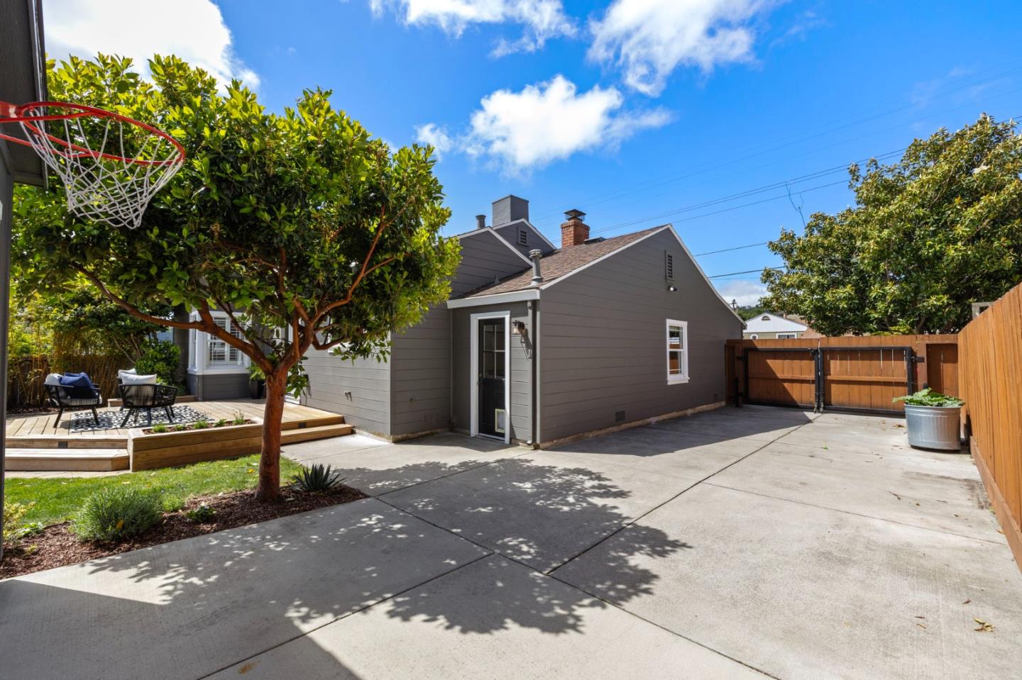 Detail Gallery Image 50 of 81 For 522 Cypress Ave, San Bruno,  CA 94066 - 2 Beds | 1 Baths
