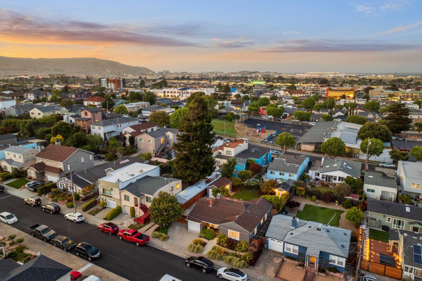 Detail Gallery Image 66 of 81 For 522 Cypress Ave, San Bruno,  CA 94066 - 2 Beds | 1 Baths