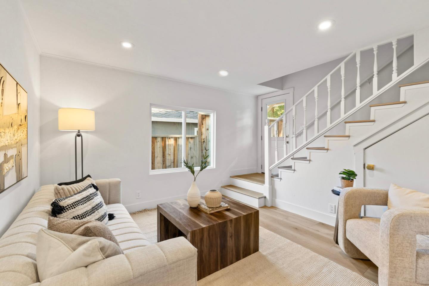 Detail Gallery Image 16 of 27 For 308 Cedar St, San Carlos,  CA 94070 - 4 Beds | 2 Baths