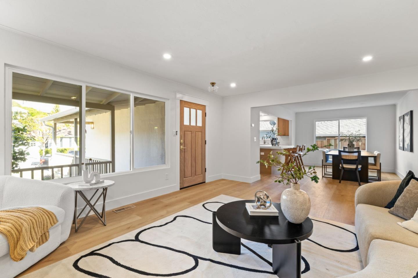 Detail Gallery Image 7 of 27 For 308 Cedar St, San Carlos,  CA 94070 - 4 Beds | 2 Baths