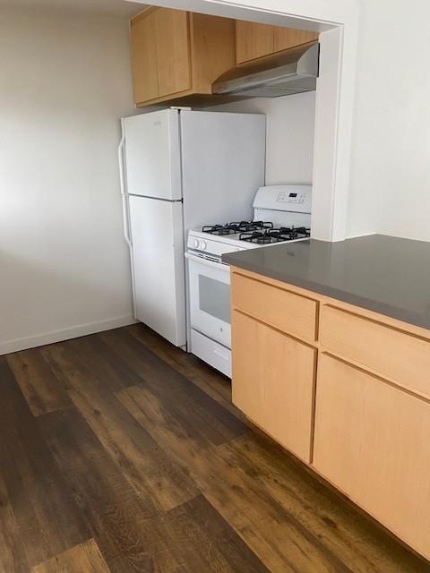 Detail Gallery Image 5 of 18 For Address Not Disclosed,  Santa Cruz,  CA 95062 - 1 Beds | 1 Baths