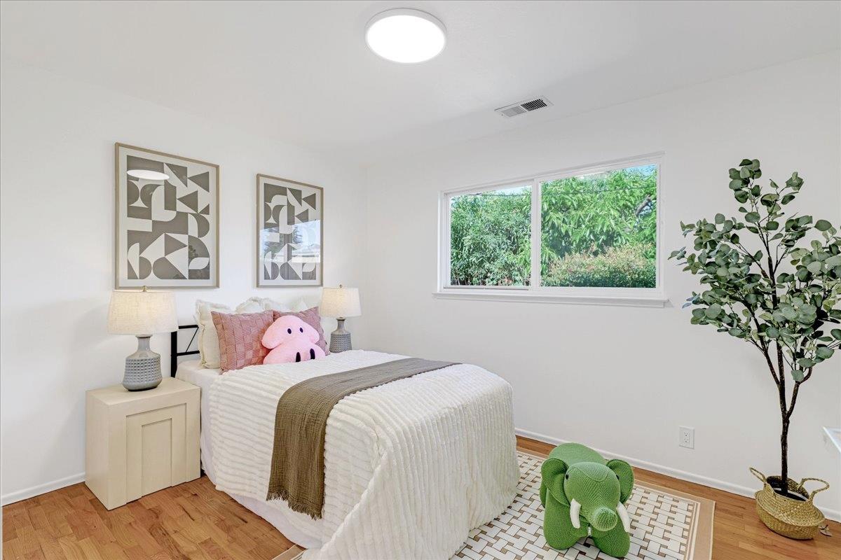Detail Gallery Image 17 of 37 For 636 Hamann Dr, San Jose,  CA 95117 - 3 Beds | 2 Baths
