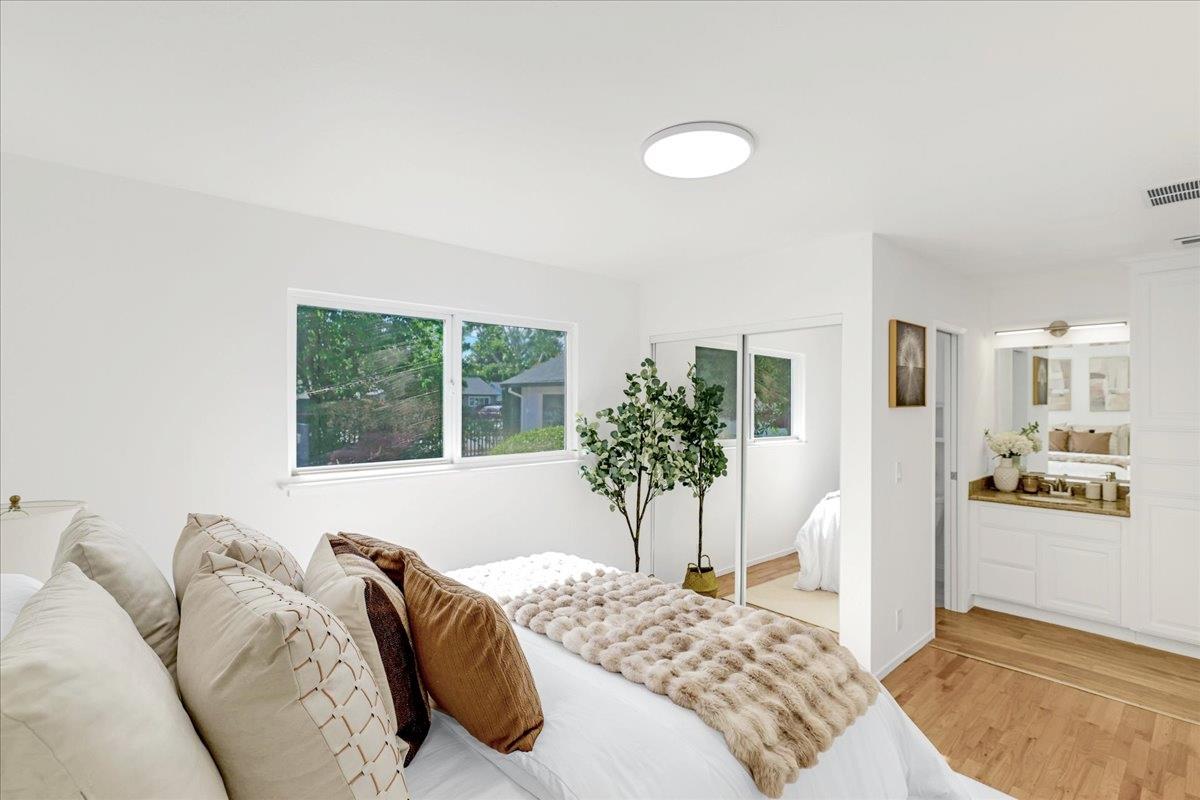 Detail Gallery Image 23 of 37 For 636 Hamann Dr, San Jose,  CA 95117 - 3 Beds | 2 Baths