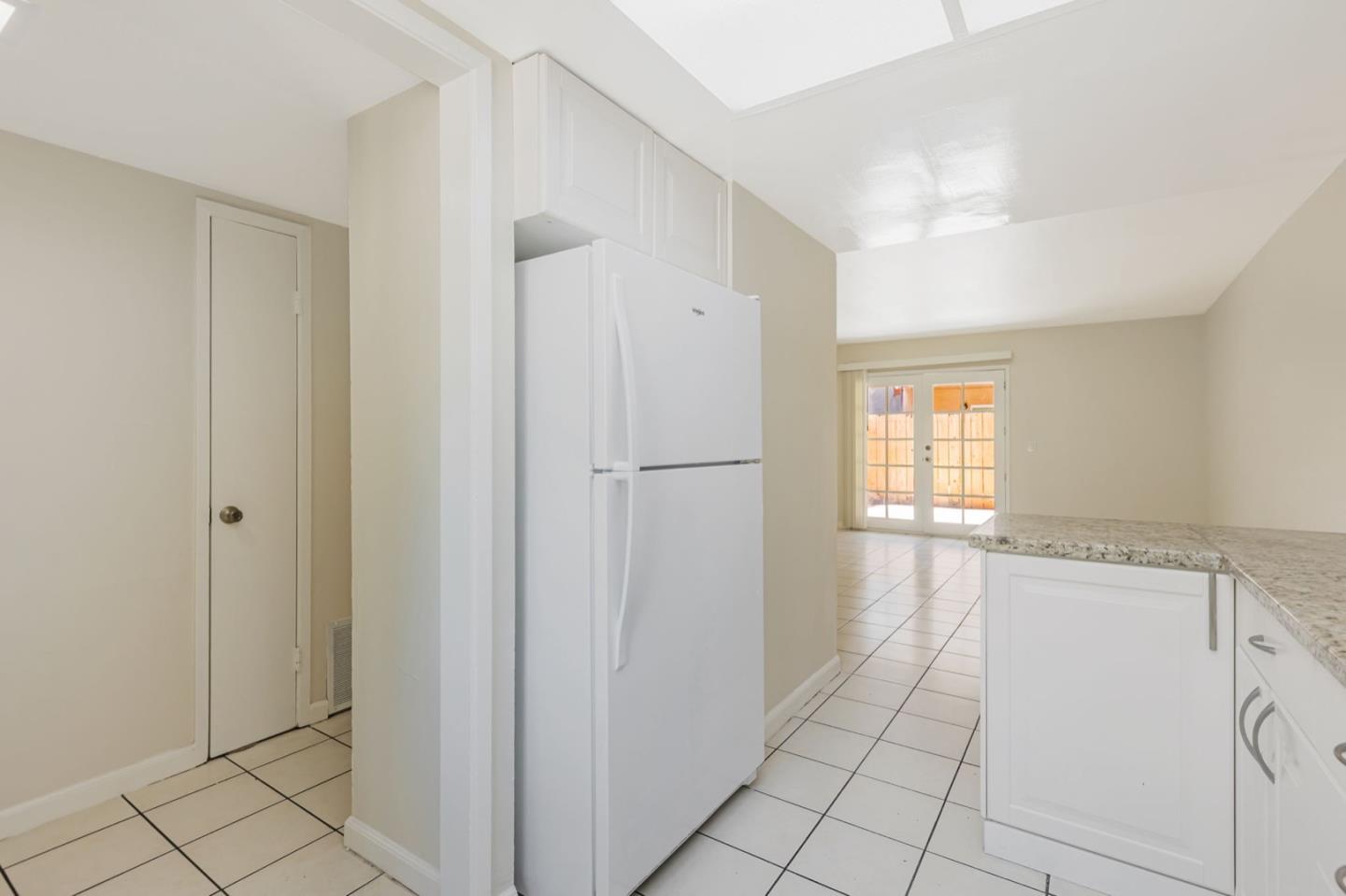 Detail Gallery Image 14 of 30 For 985 Bellhurst Ave, San Jose,  CA 95122 - 3 Beds | 1/1 Baths