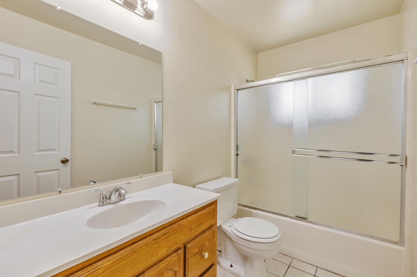 Detail Gallery Image 25 of 30 For 985 Bellhurst Ave, San Jose,  CA 95122 - 3 Beds | 1/1 Baths