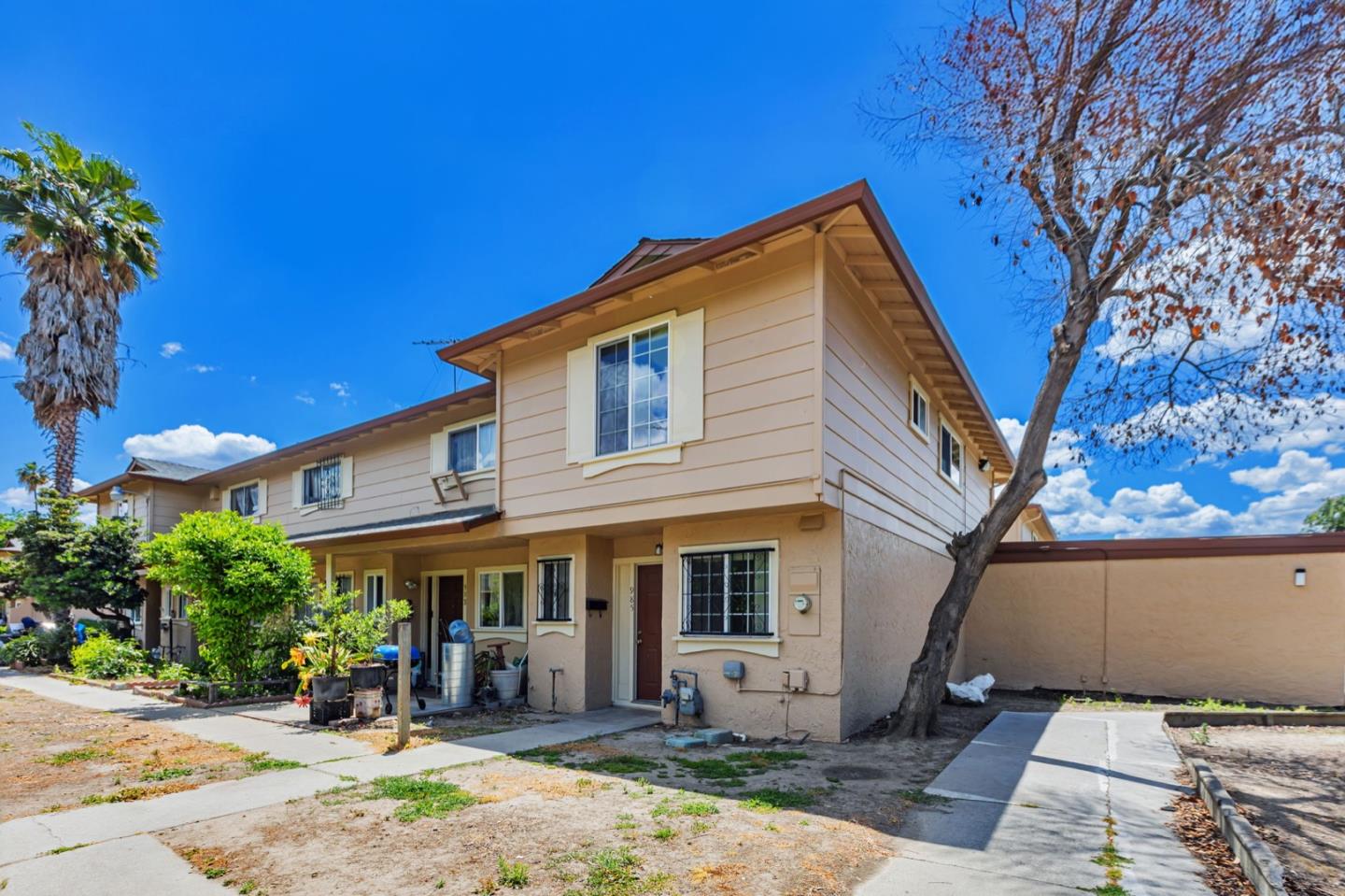 Detail Gallery Image 3 of 30 For 985 Bellhurst Ave, San Jose,  CA 95122 - 3 Beds | 1/1 Baths