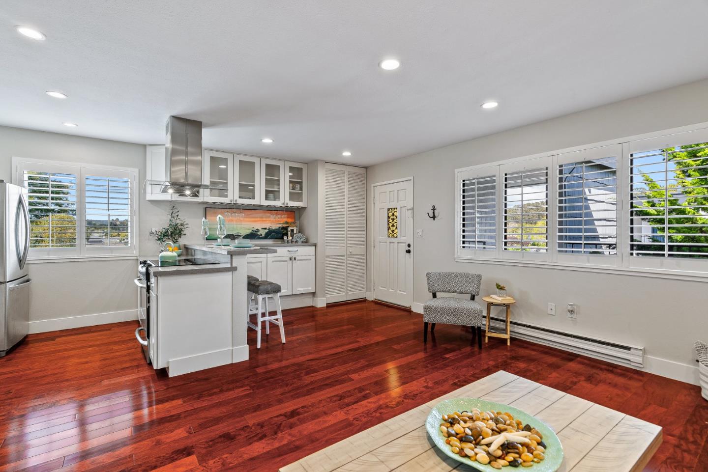 Detail Gallery Image 12 of 25 For 815 Balboa Ave #310,  Capitola,  CA 95010 - 2 Beds | 1 Baths