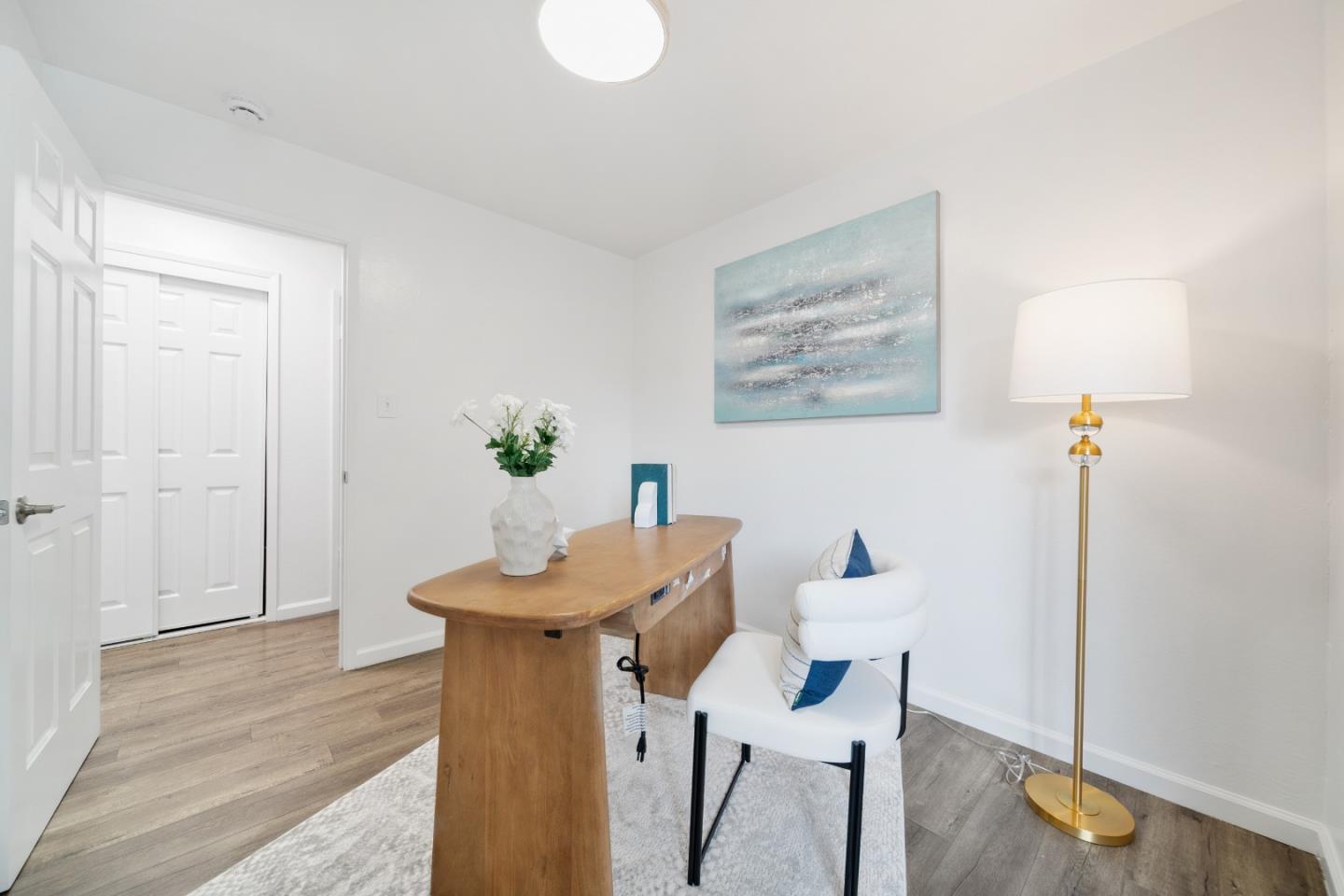 Detail Gallery Image 16 of 44 For 202 E Hemlock Ave, Sunnyvale,  CA 94085 - 3 Beds | 2 Baths