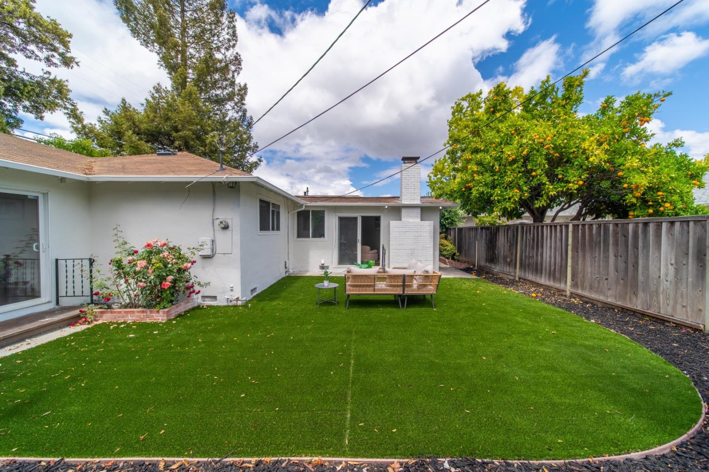 Detail Gallery Image 35 of 44 For 202 E Hemlock Ave, Sunnyvale,  CA 94085 - 3 Beds | 2 Baths