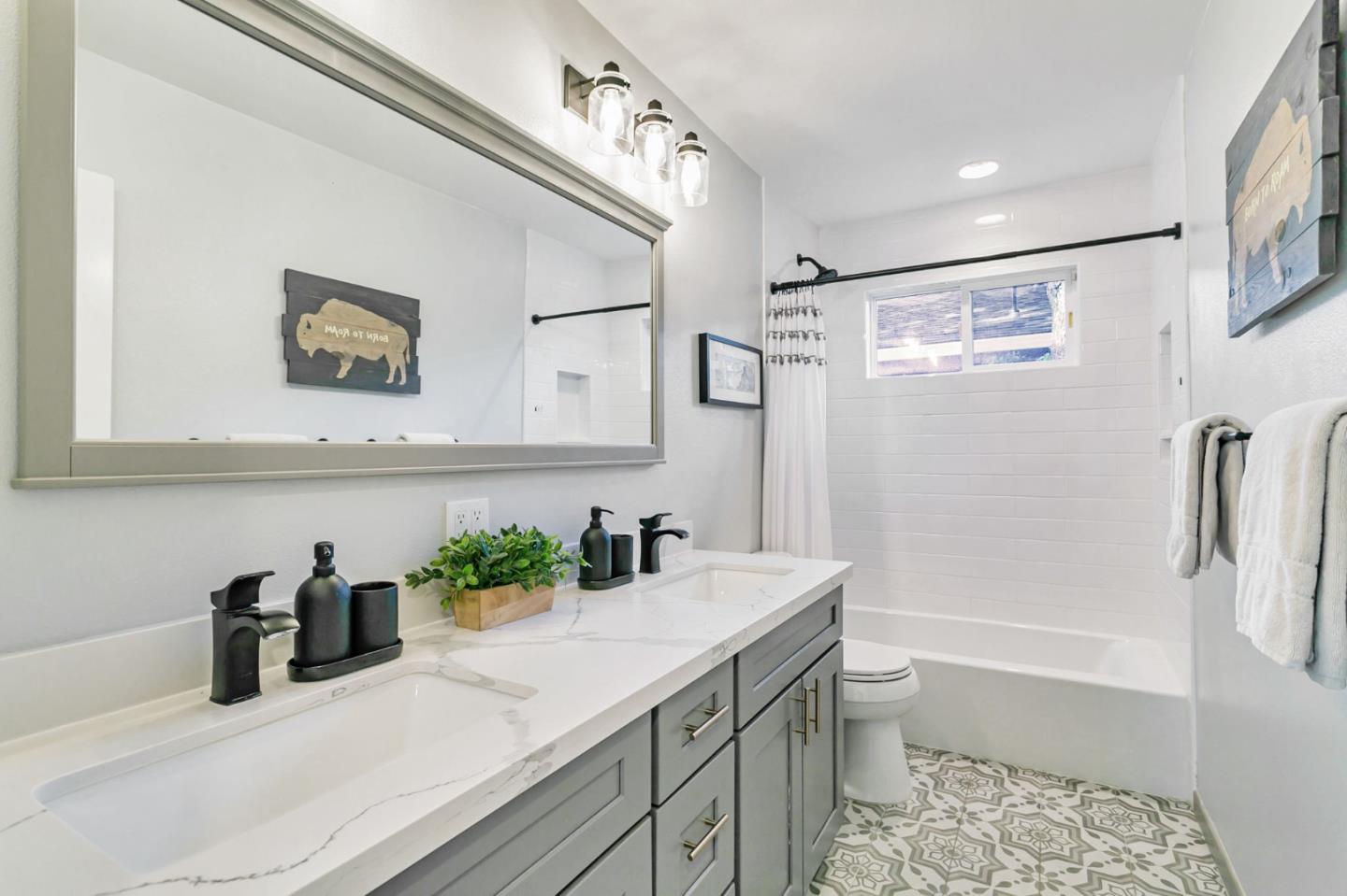 Detail Gallery Image 25 of 35 For 2794 Gardendale Dr, San Jose,  CA 95125 - 3 Beds | 2/1 Baths