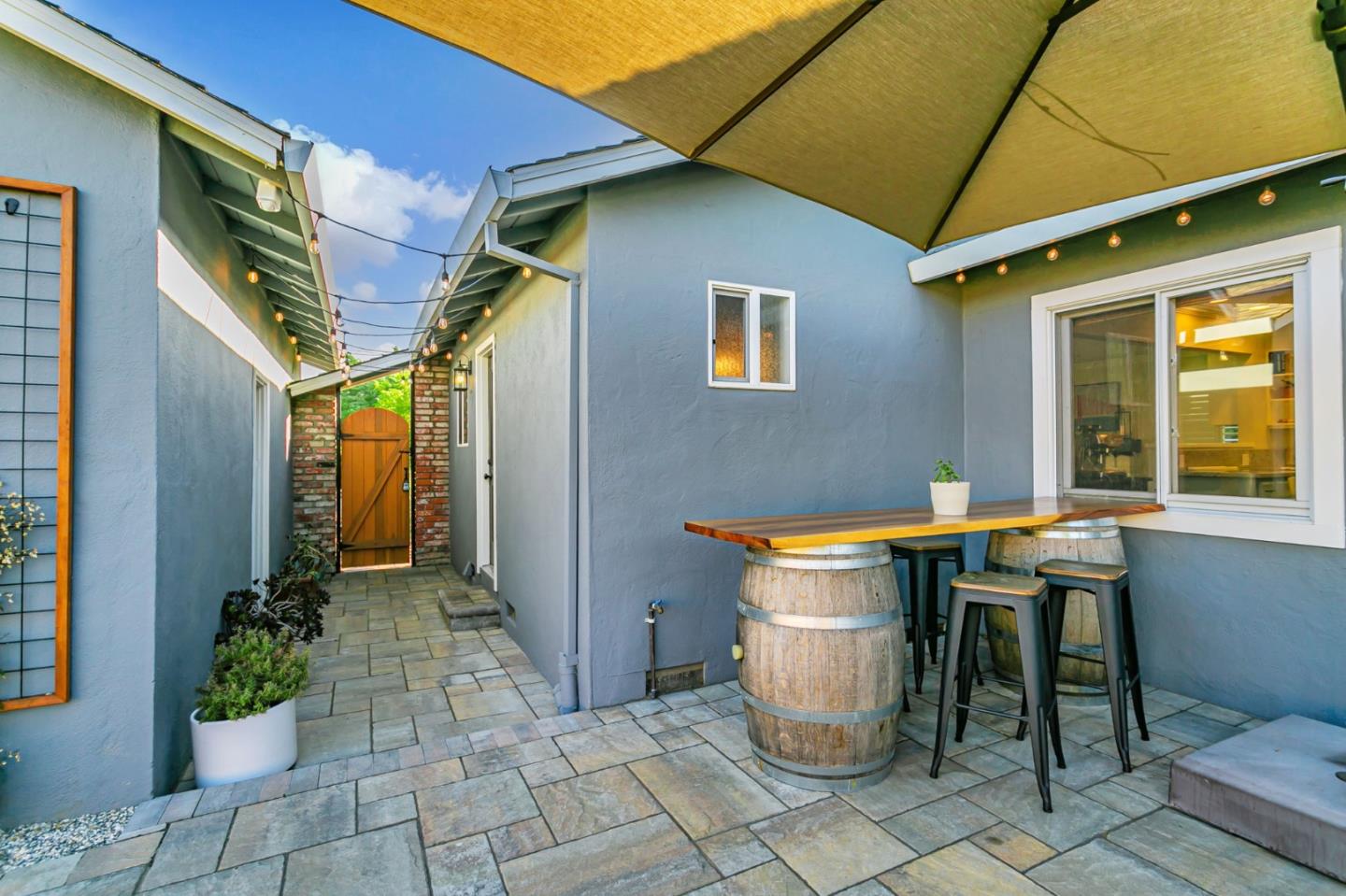 Detail Gallery Image 27 of 35 For 2794 Gardendale Dr, San Jose,  CA 95125 - 3 Beds | 2/1 Baths